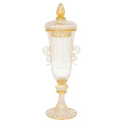 Urne/Vase mit Deckel aus italienischem Murano-Glas, mit Akzenten aus 24-Karat-Goldstaub