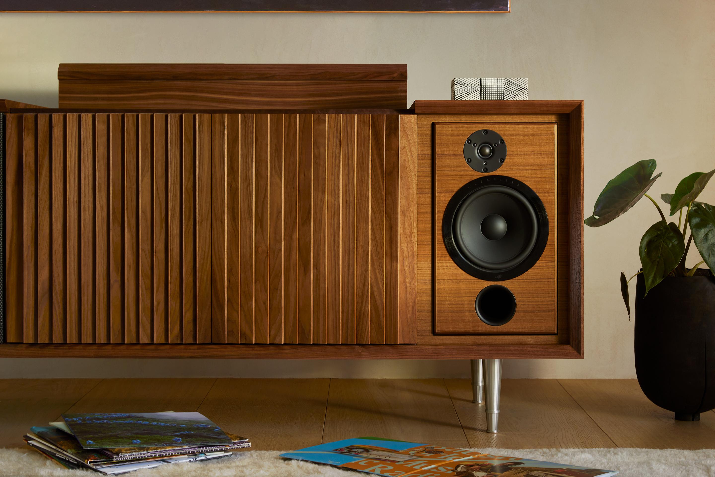 Wrensilva M1 record player console with integrated music streaming in walnut For Sale 2