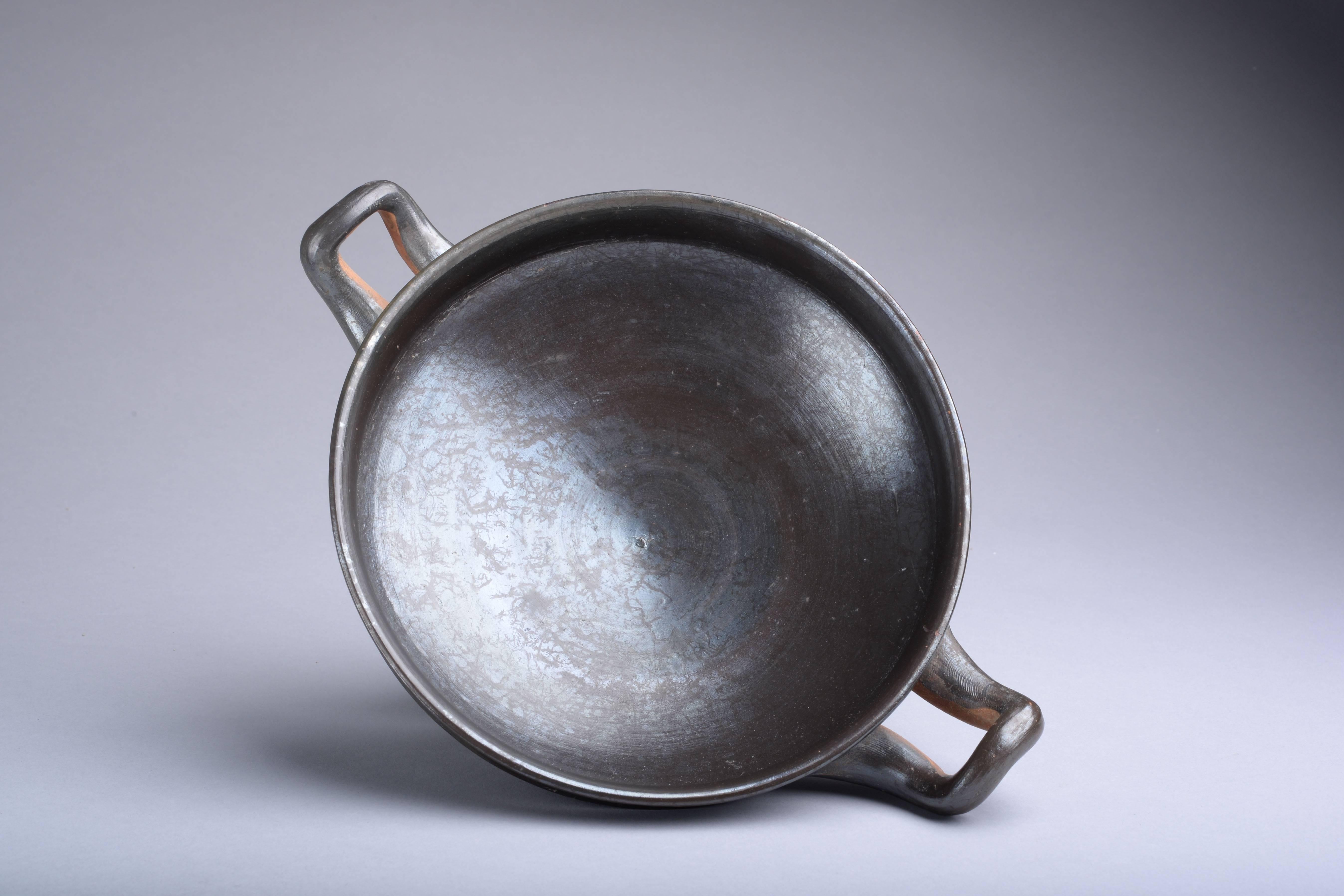 Ancient Greek Black Glazed Pottery Kylix Wine Vessel, 350 BC In Excellent Condition In London, GB