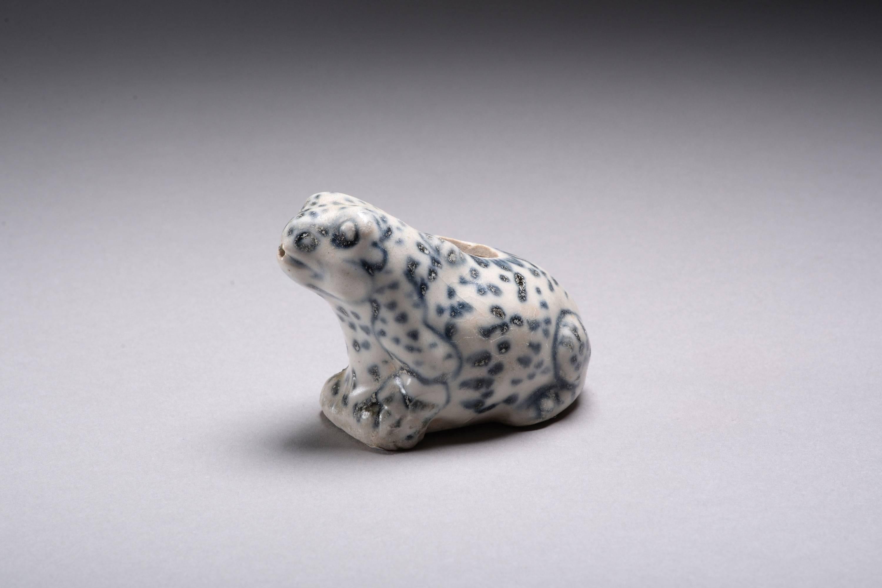 Shipwreck Salvaged Ming Dynasty Frog Water Dropper In Excellent Condition In London, GB