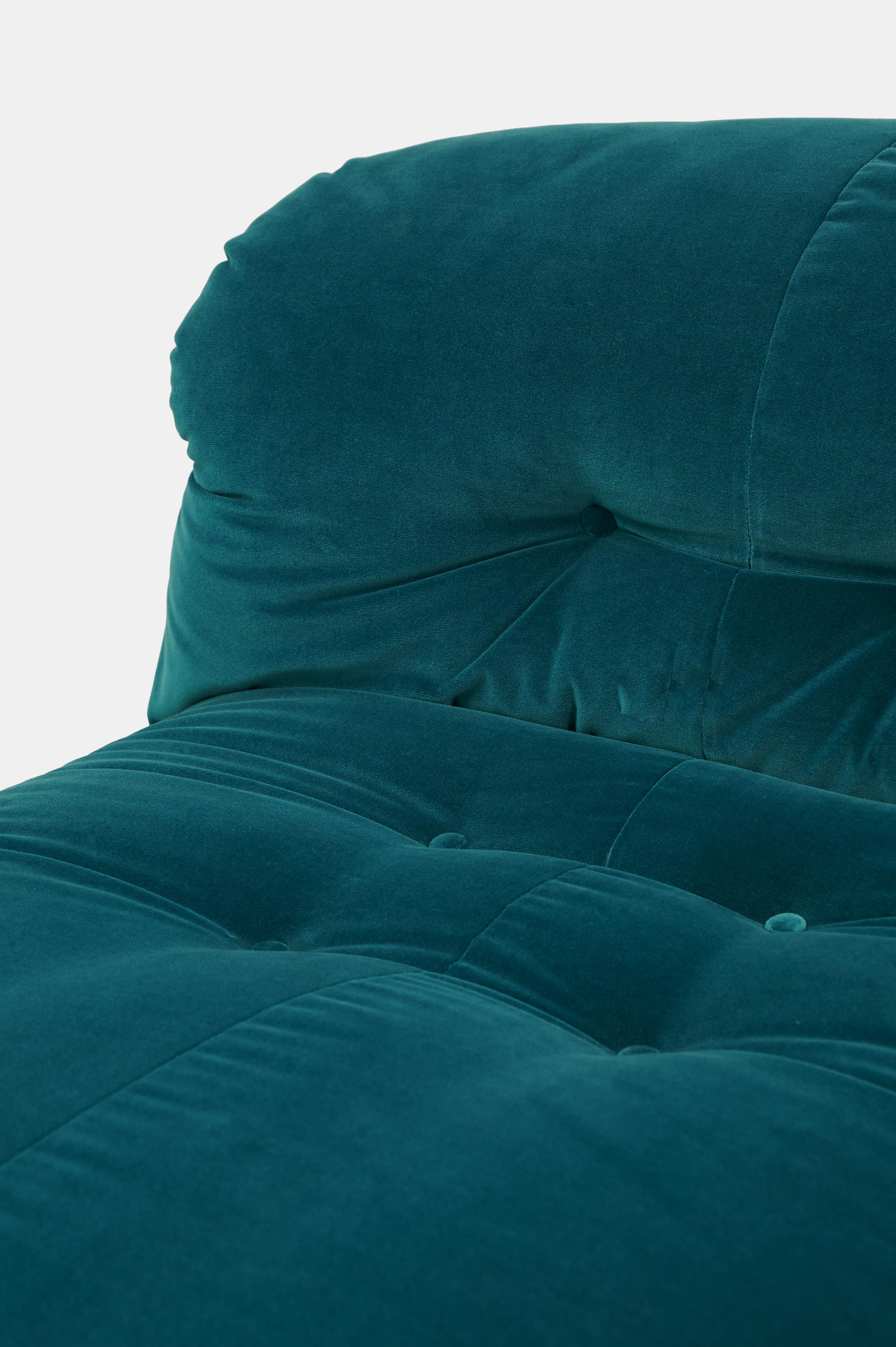 Silla de salón Afra & Tobia Scarpa Soriana Azul petróleo de los años 70 para Cassina en Bueno estado para la venta en Milano, IT