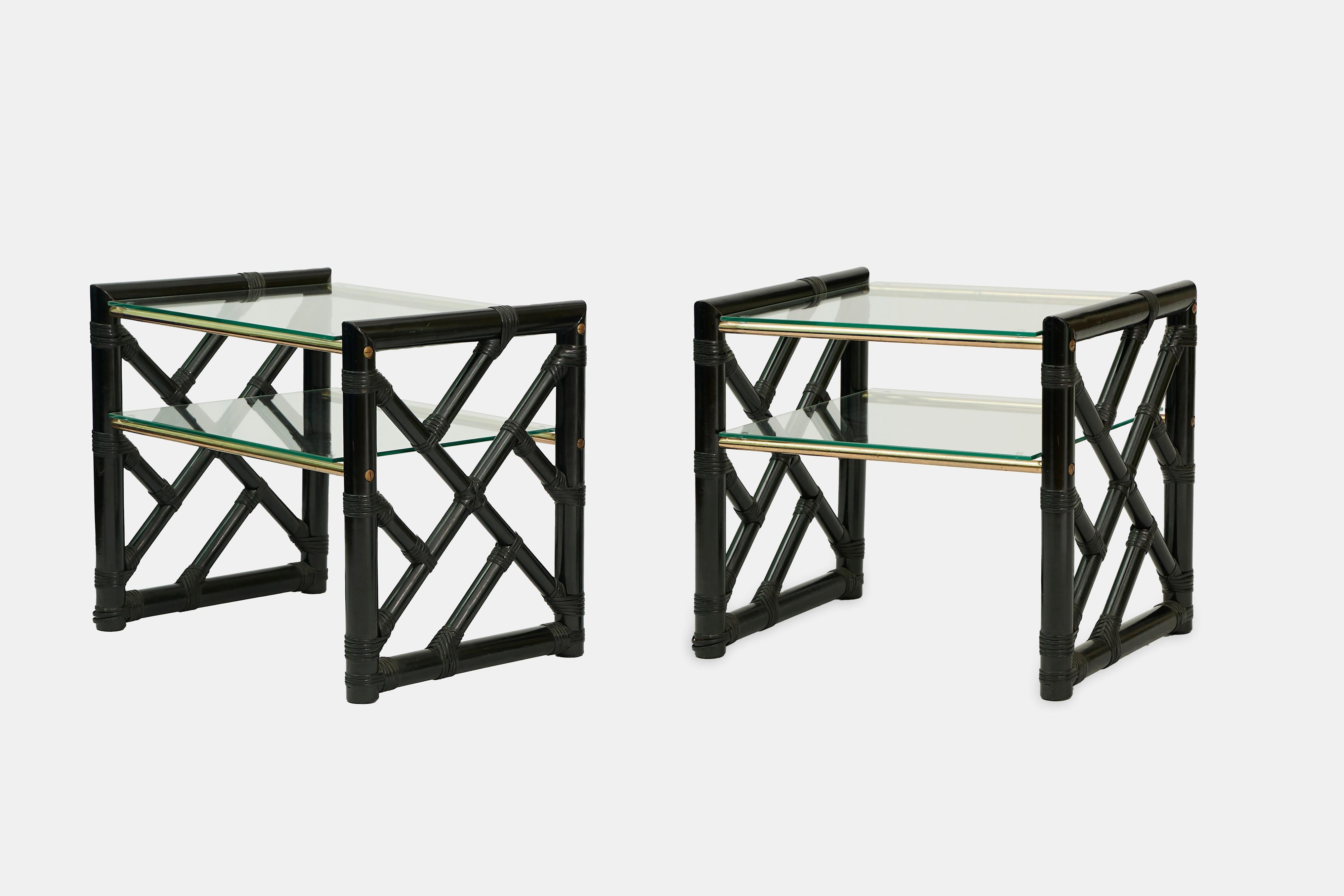 1970/'s Dal Vera Faux Bamboo Side Tables Black Glass Brass Italian Bedside Bon état - En vente à Milano, IT