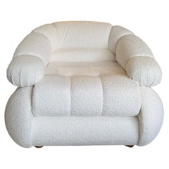 Adriano Piazzesi Space Age Armchairs in White Bouclé, Italy, circa 1970