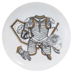 Piero Fornasetti, Dekorativer Teller „Armature“, um 1950, Italien