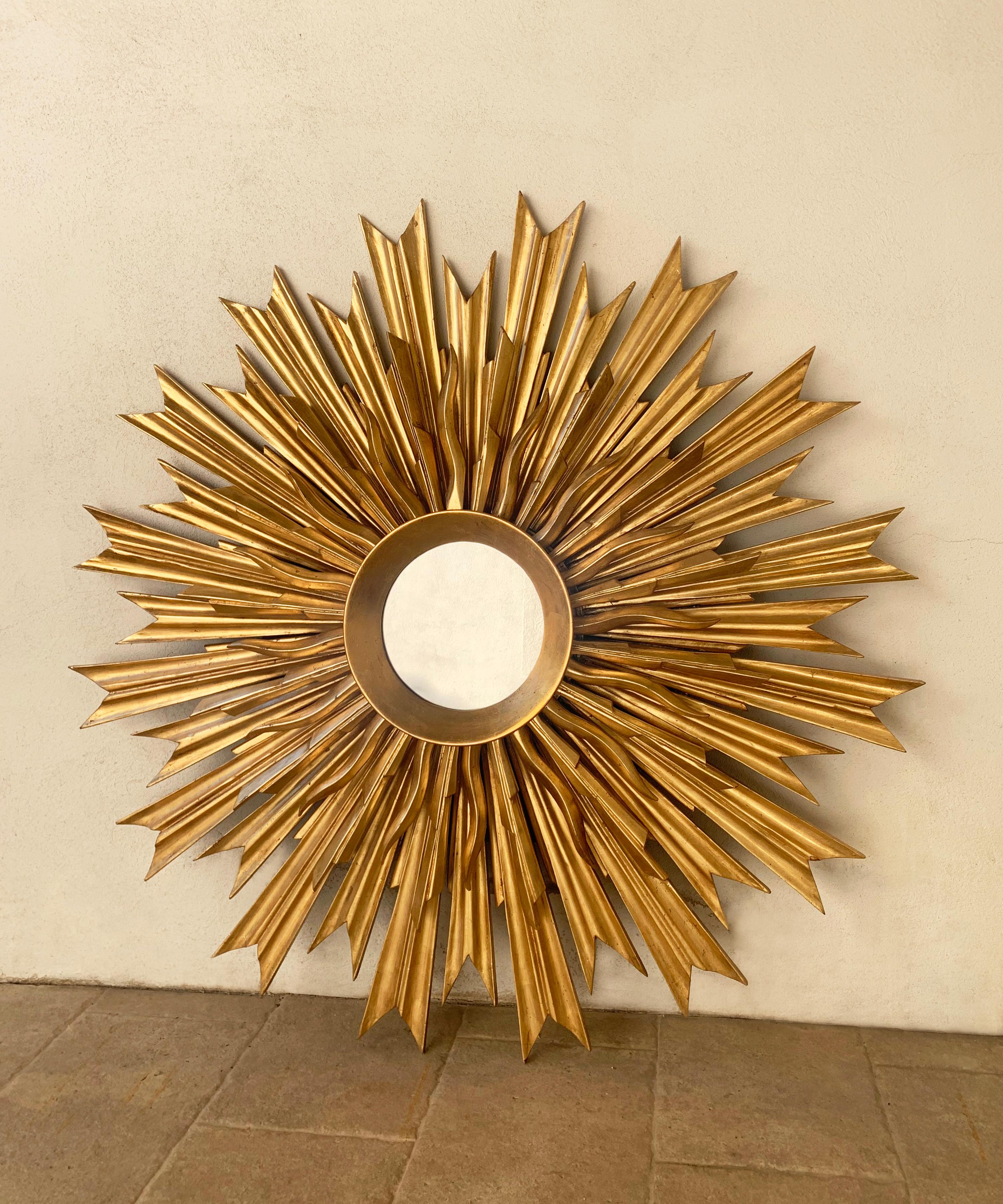 Hand-Carved 20th Century Sunburst Carved Golden Mirror For Sale