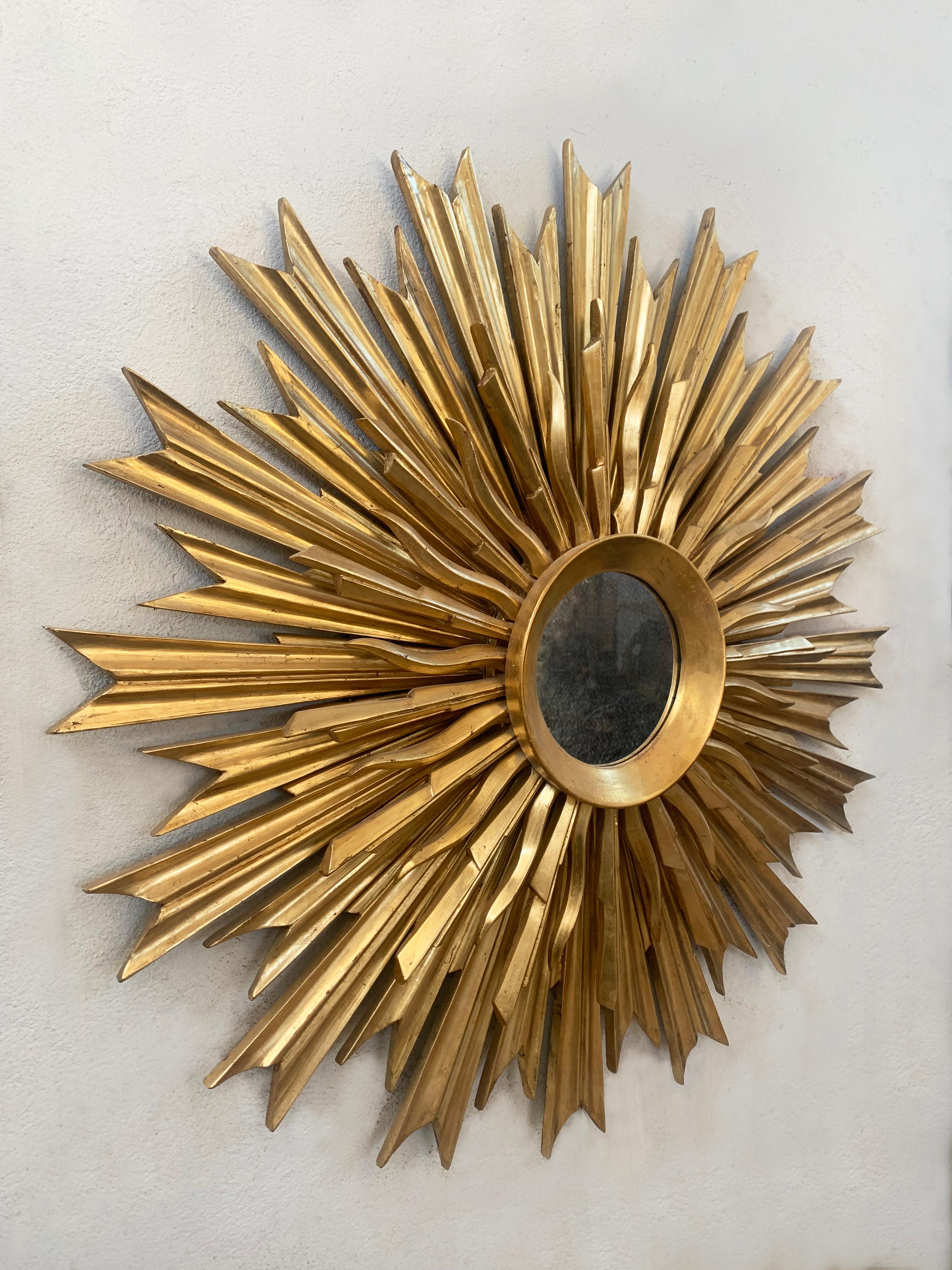 Mid-Century Modern 20th Century Sunburst Carved Golden Mirror For Sale