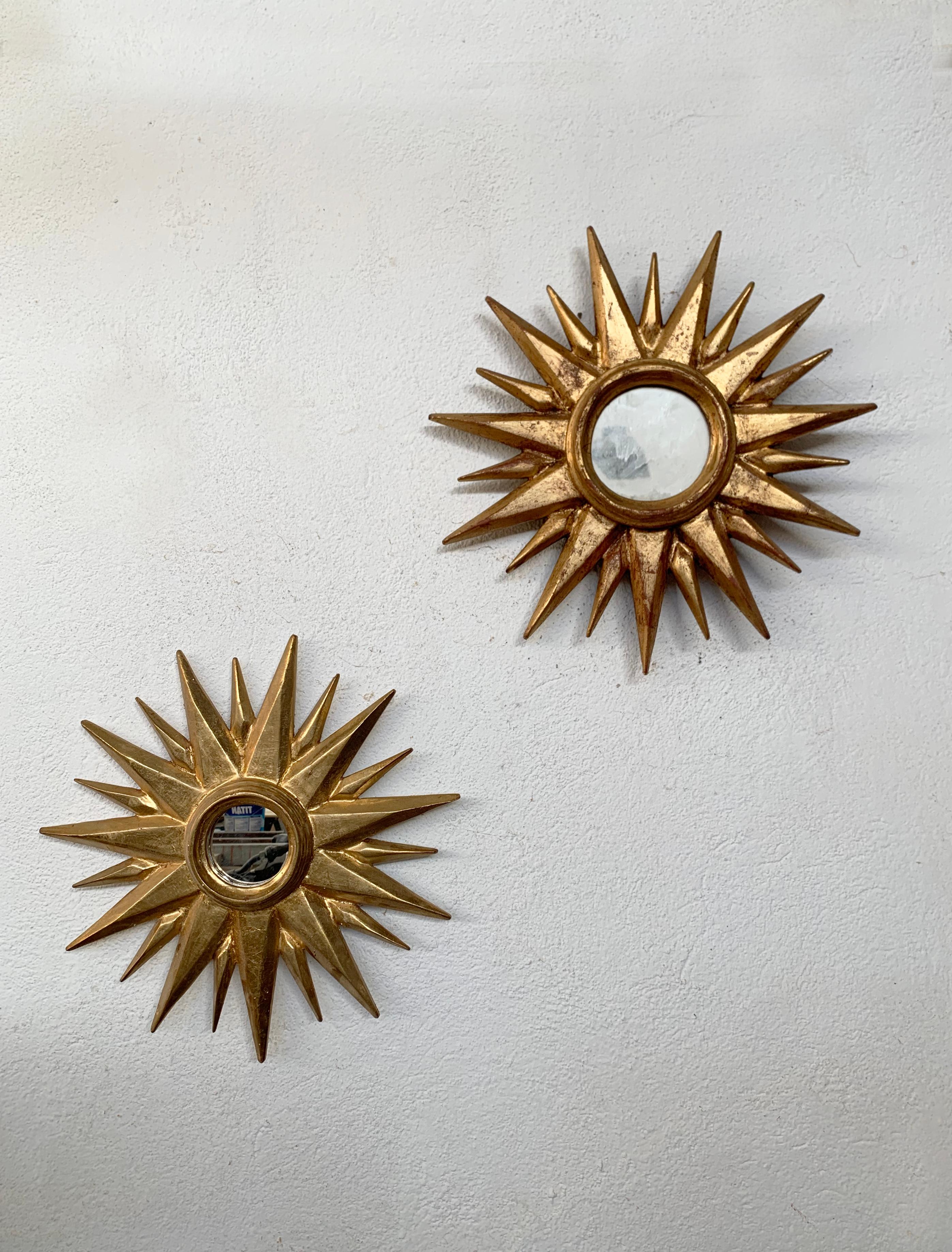 Late 20th Century Sunburst Carved Golden Mirrors, a Pair For Sale 2
