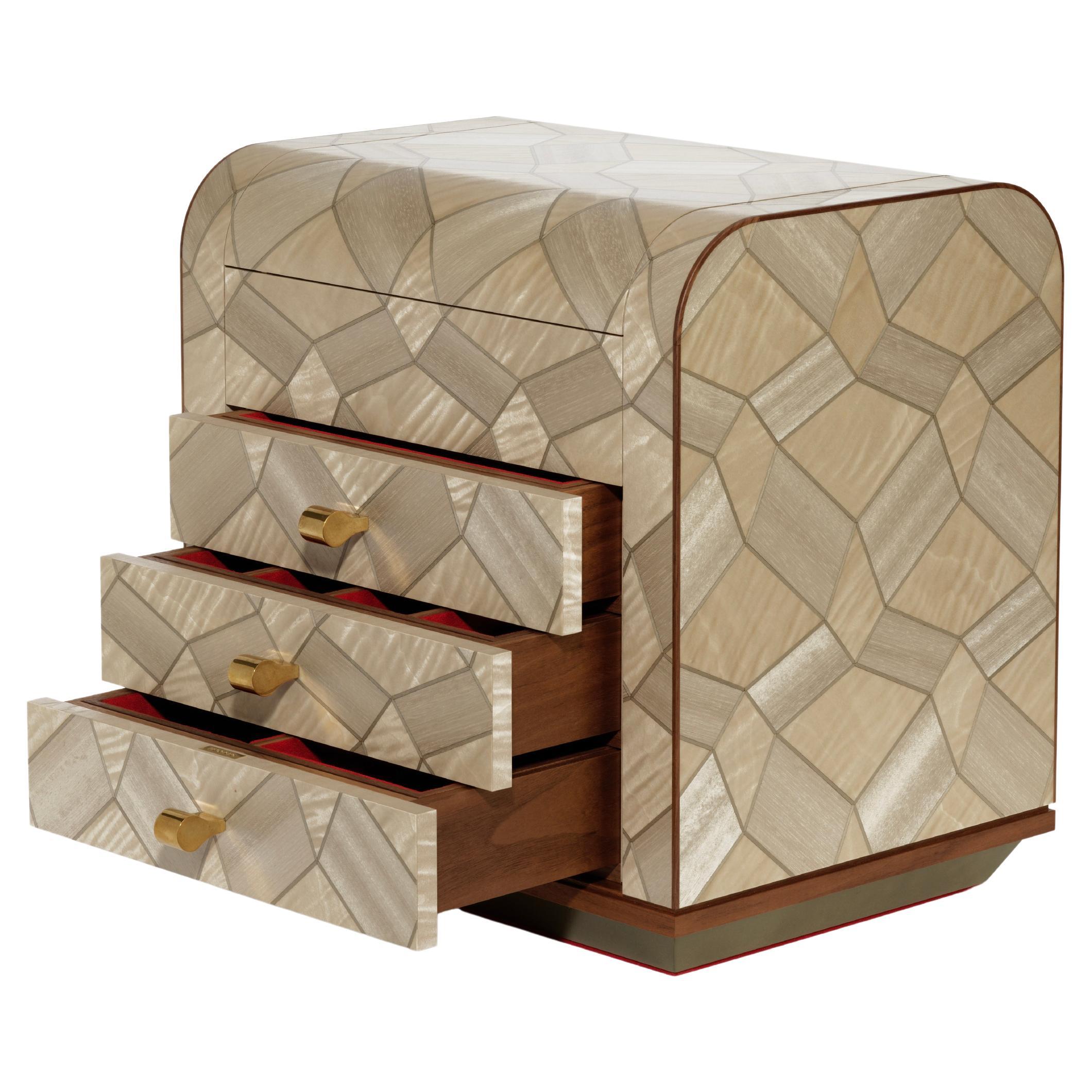 Adura Perle Schmuckkästchen in Ripple Sycamore und rotem Wildlederfutter im Angebot