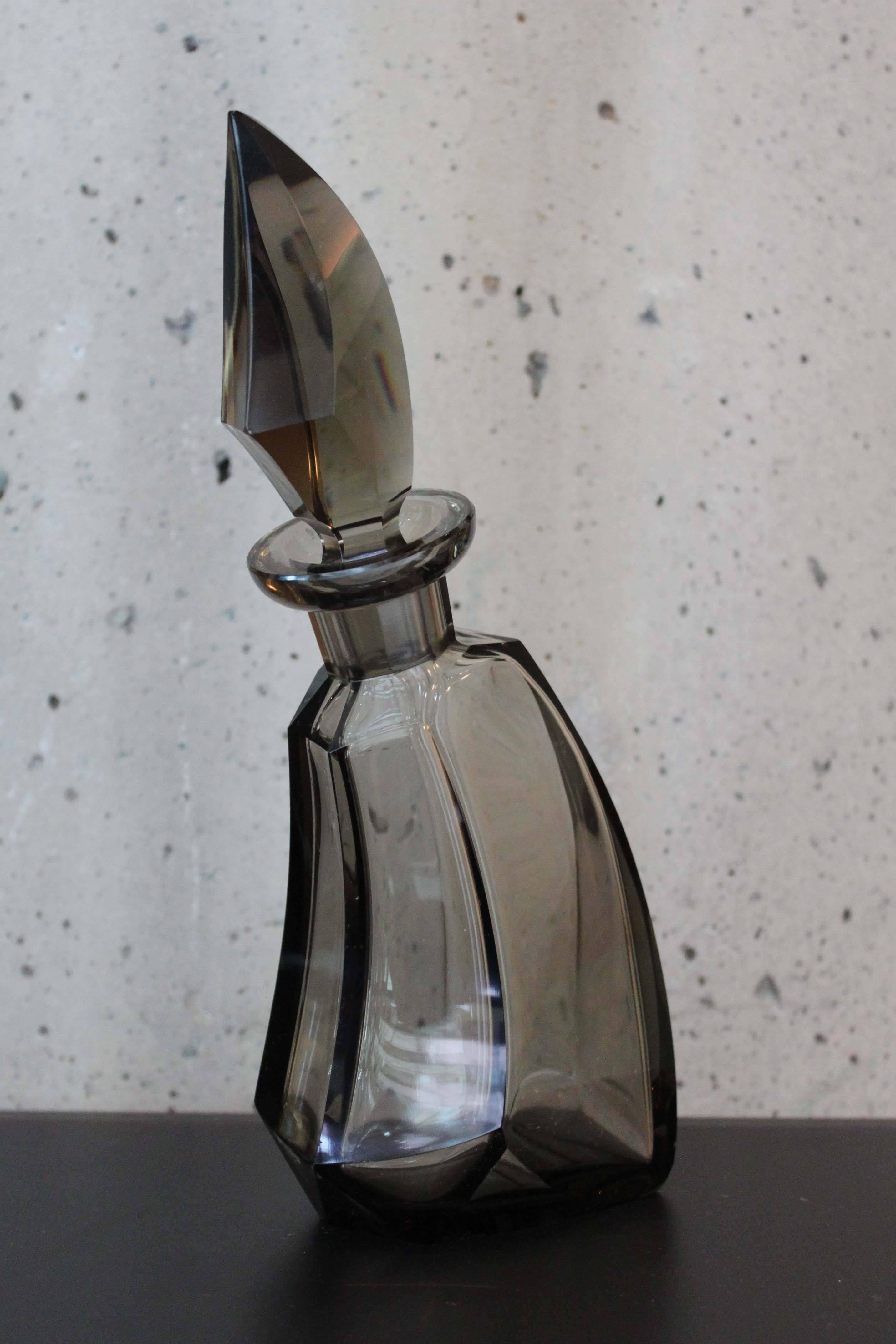 Smoked Crystal Decanter In Good Condition For Sale In Vancouver, BC