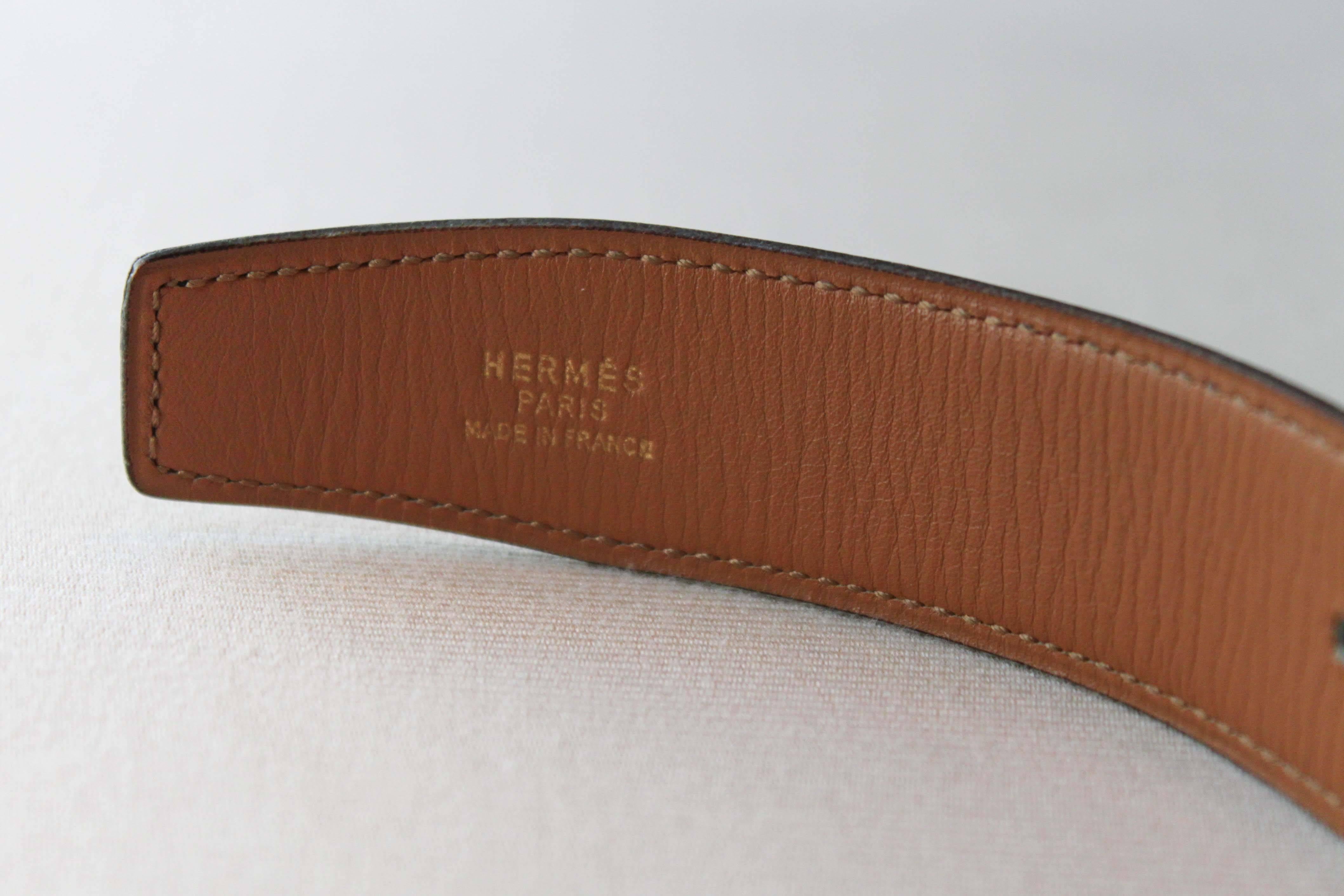 Hermès Black Belt with Gold Buckle In Good Condition For Sale In Vancouver, BC