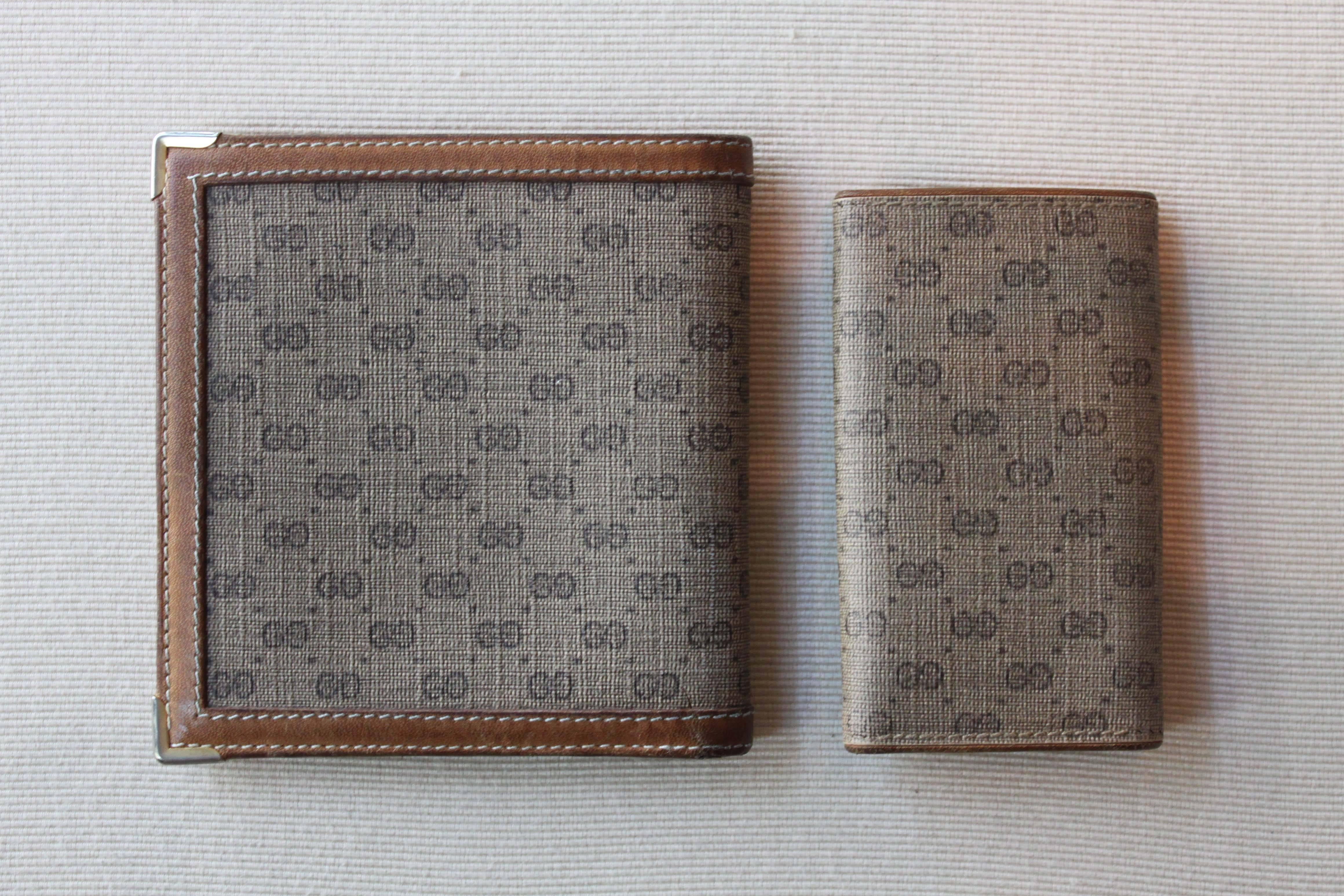 Vintage condition, note the wear to the stitching on the key case.

Wallet: 4.25