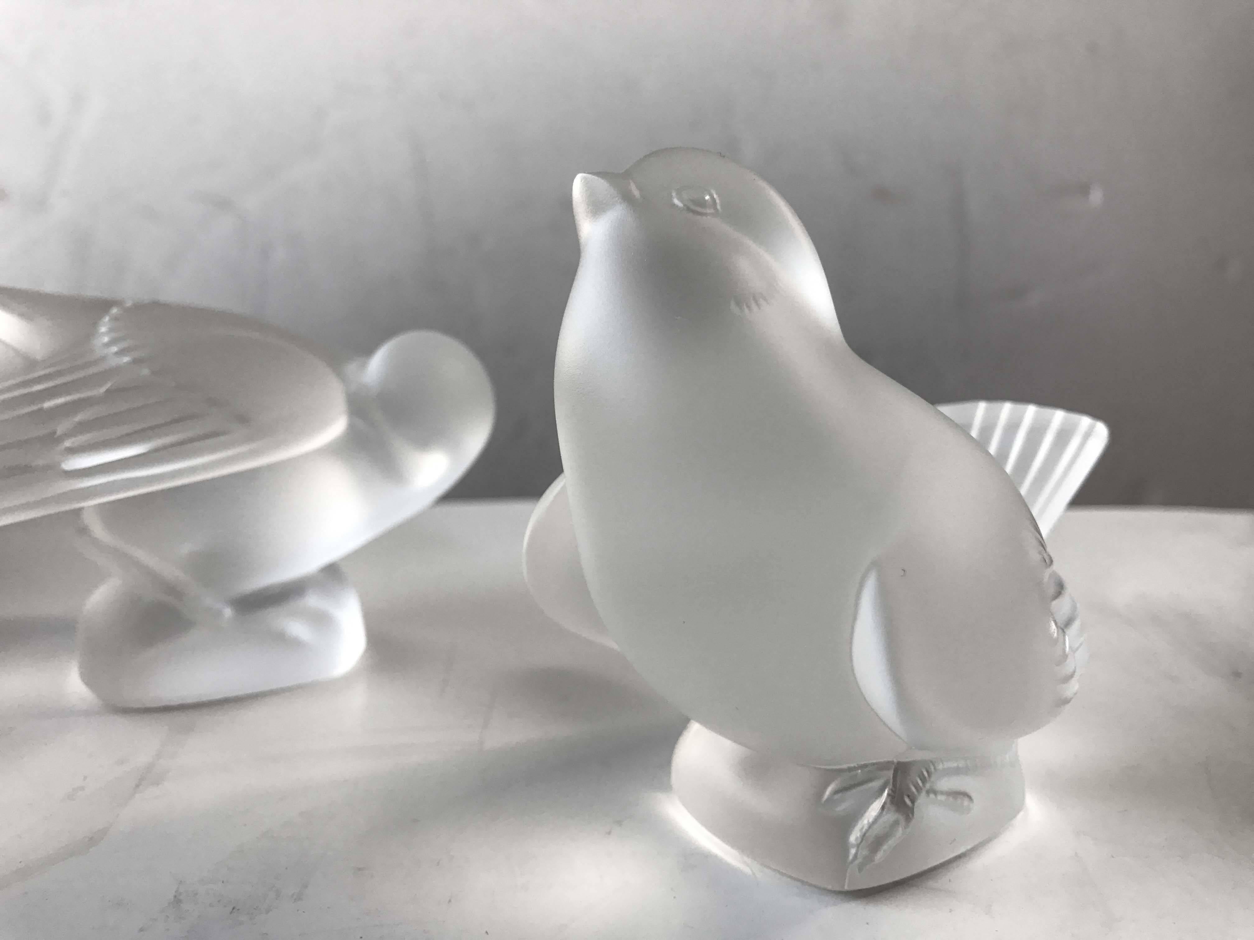 Lalique Sparrows, Pair In Excellent Condition In Vancouver, BC