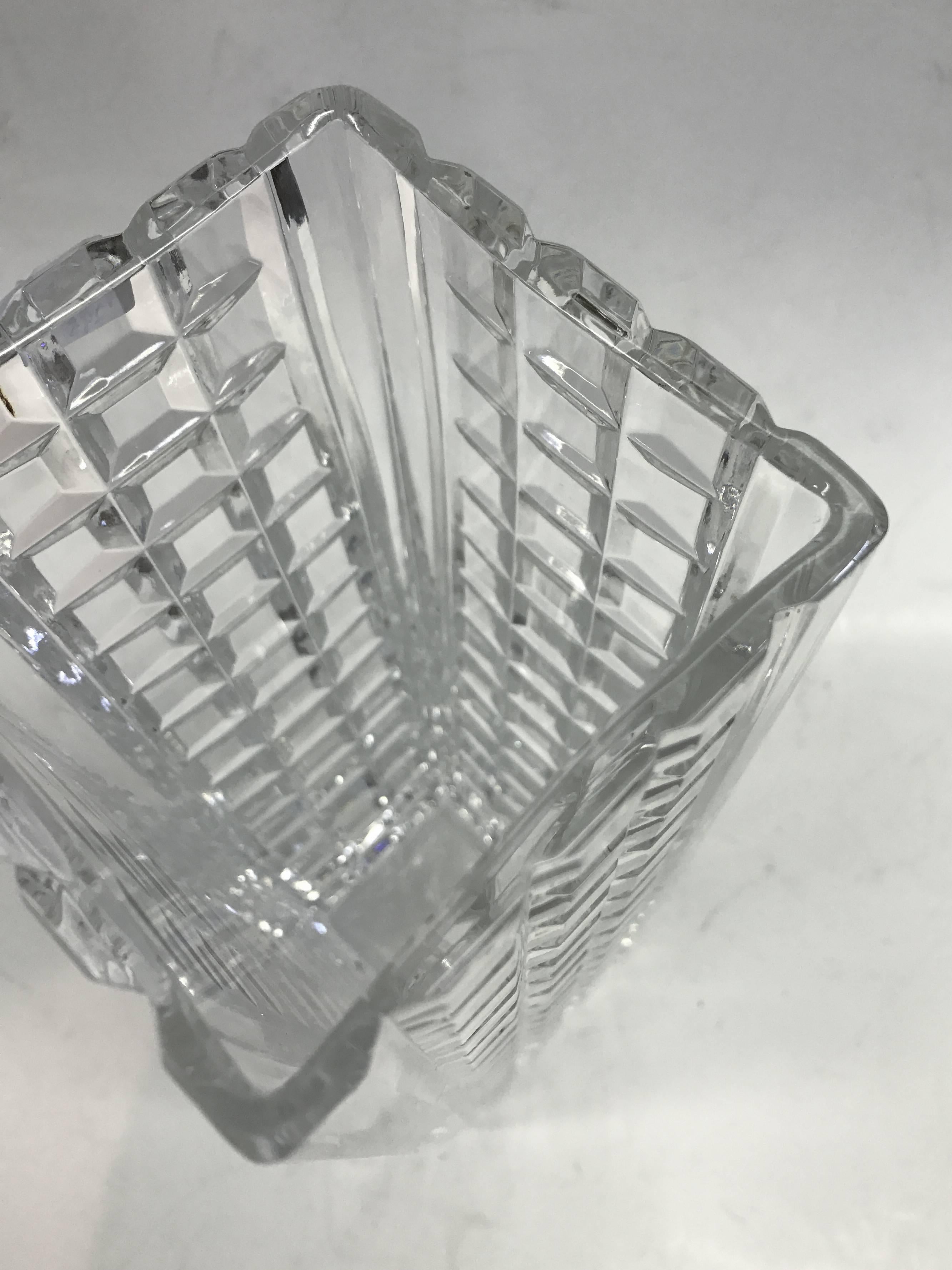 Waterford Crystal Vase In Good Condition For Sale In Vancouver, BC