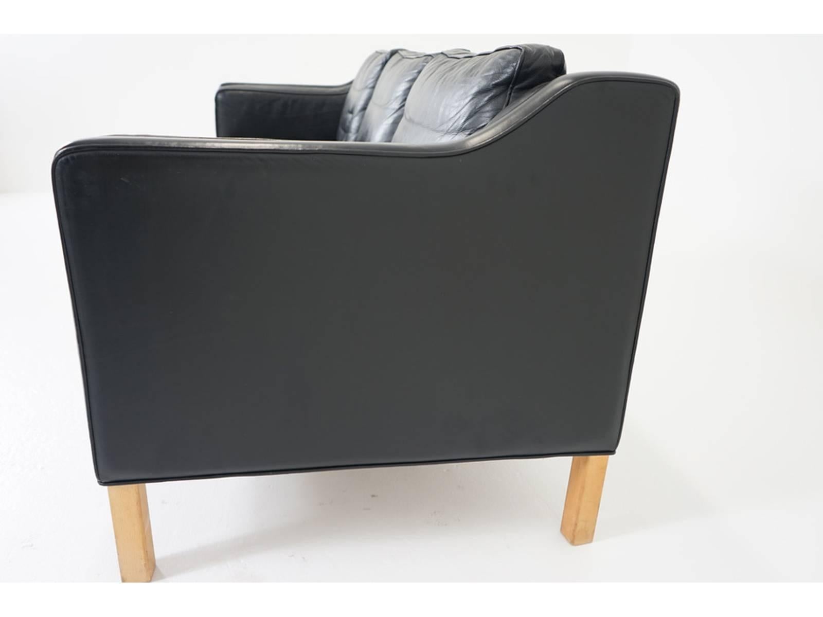 Mid-20th Century Danish Modern Black Leather Sofa For Sale