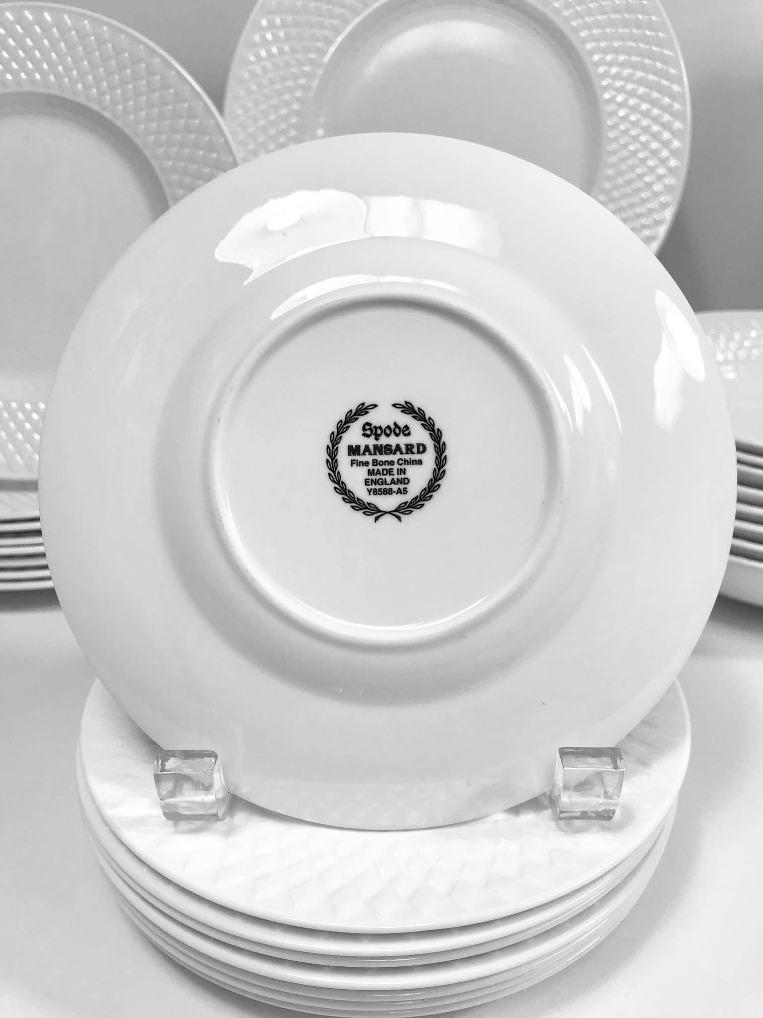 Spode Mansard Pattern Bone China, 49-Piece In Excellent Condition In Vancouver, BC