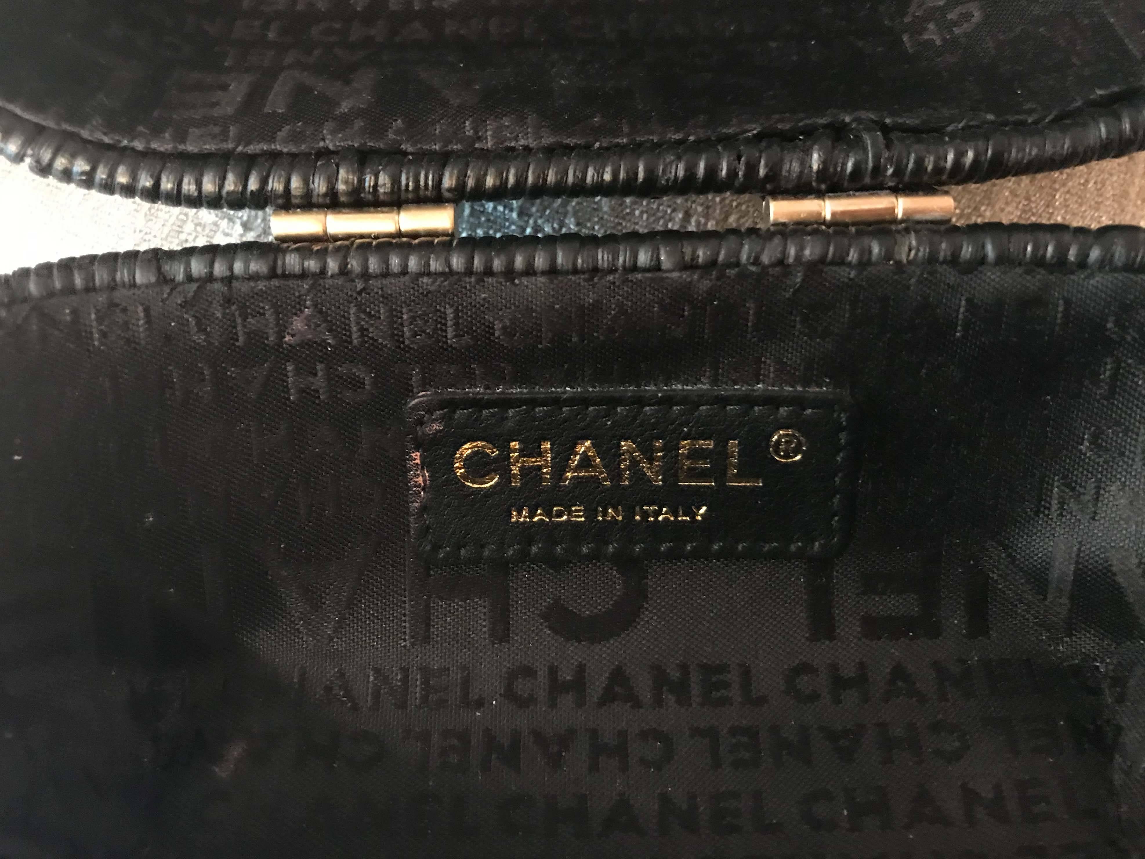 Chanel Sweetheart Rattan Bag In Good Condition In Vancouver, BC