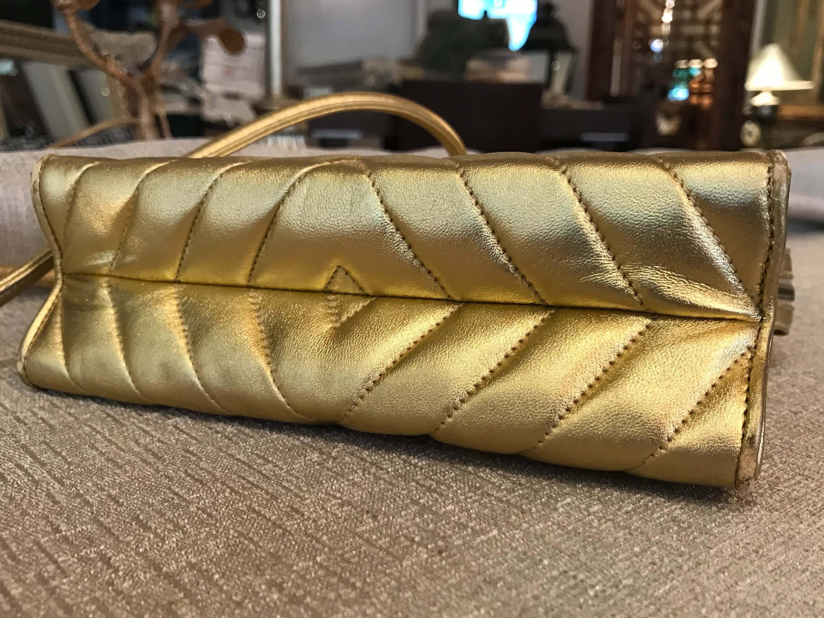 Chanel Gold Lambskin Chevron Shoulder Bag 2