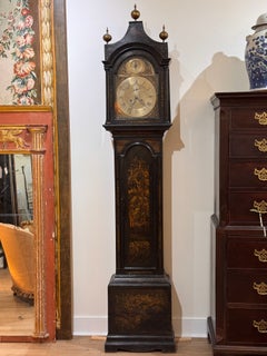 Englische Standuhr mit schwarzem Lackfinish aus dem späten 18. Jahrhundert