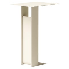 Span Beistelltisch, handgefertigtes Metall, minimalistischer und moderner Look in Off White