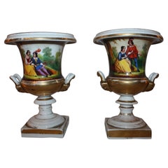 Vases anciens en porcelaine de style Louis-Philippe, polychromes, France, 1848