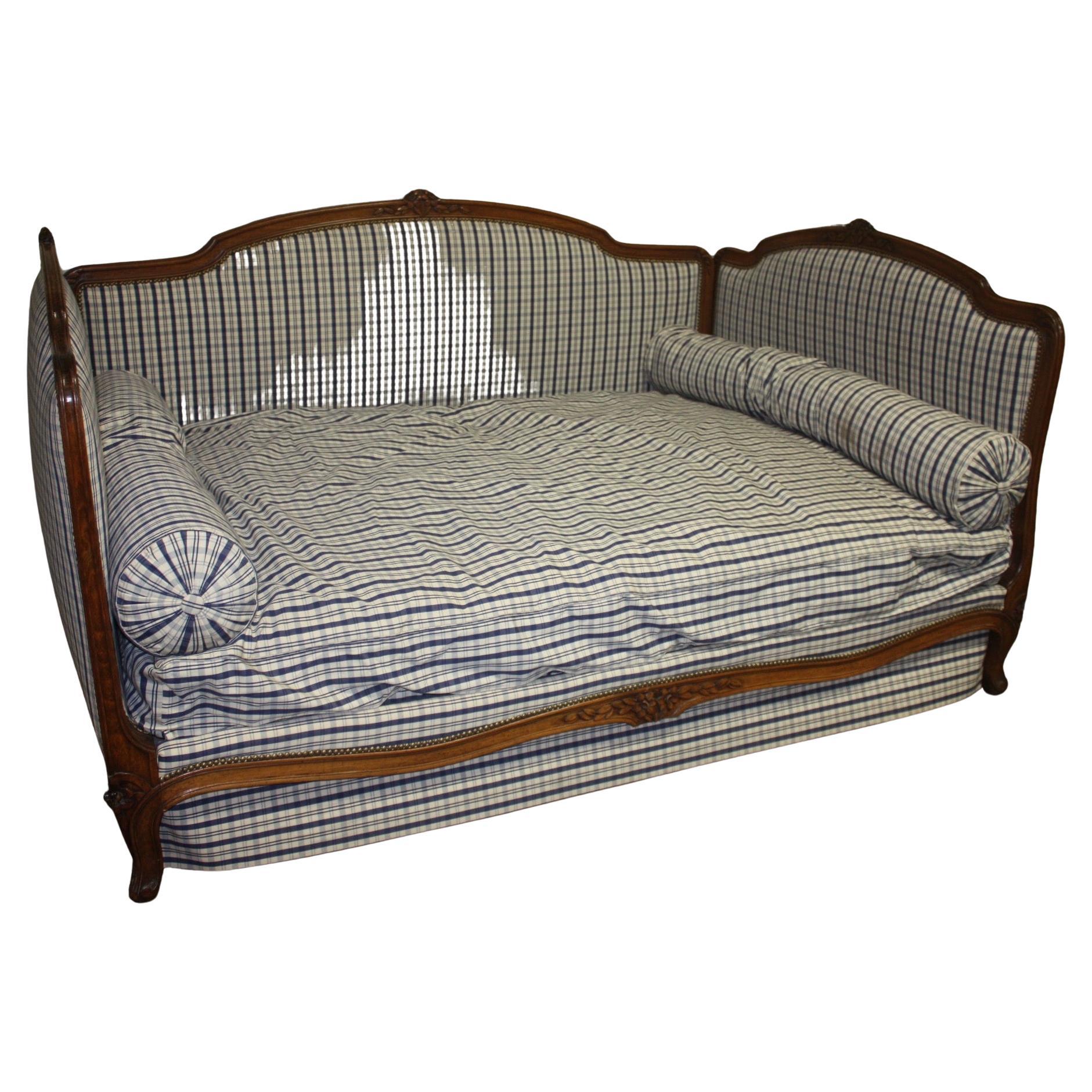 Exquisite 19th Century French Daybed For Sale 4