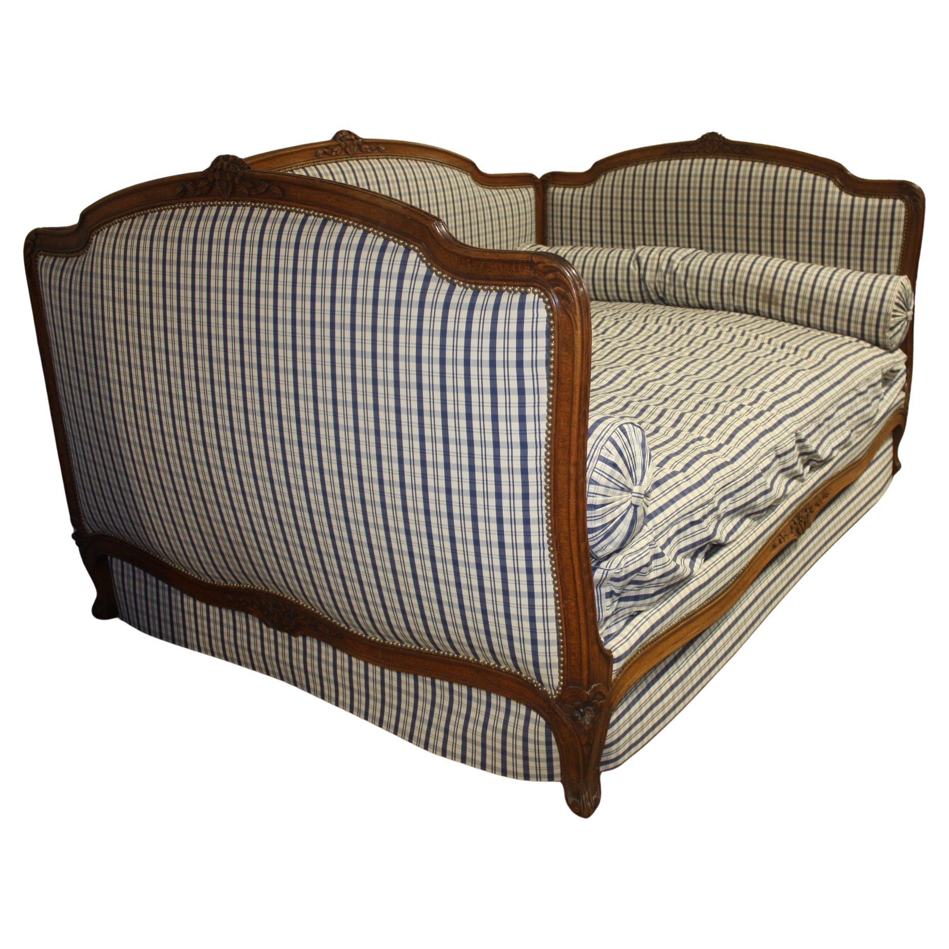 Exquisite 19th Century French Daybed For Sale 2
