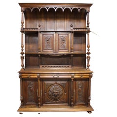 Armoire haute de style gothique française du XIXe siècle, à deux corps, vers 1880