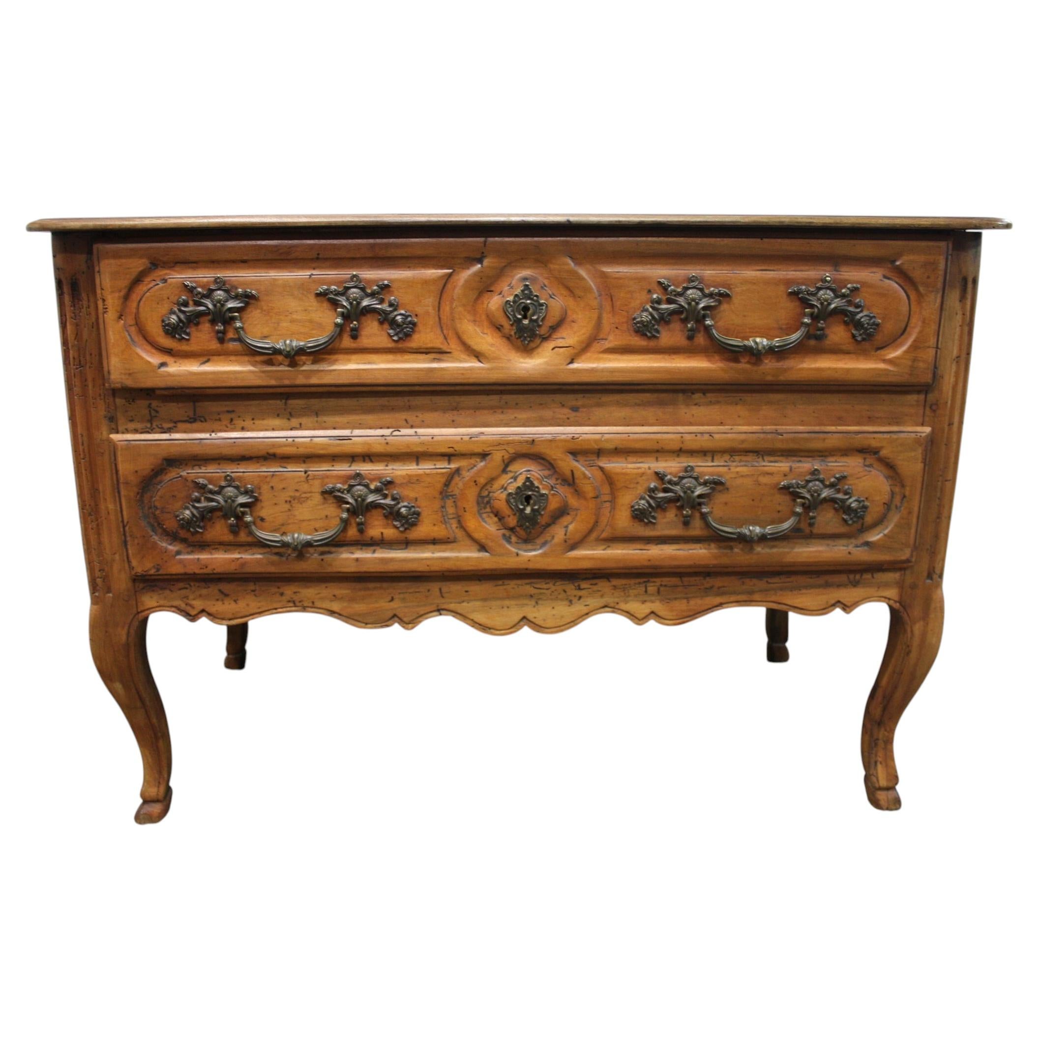Mid-18th Century French Louis XV Walnut Commode with Deer Feet For Sale