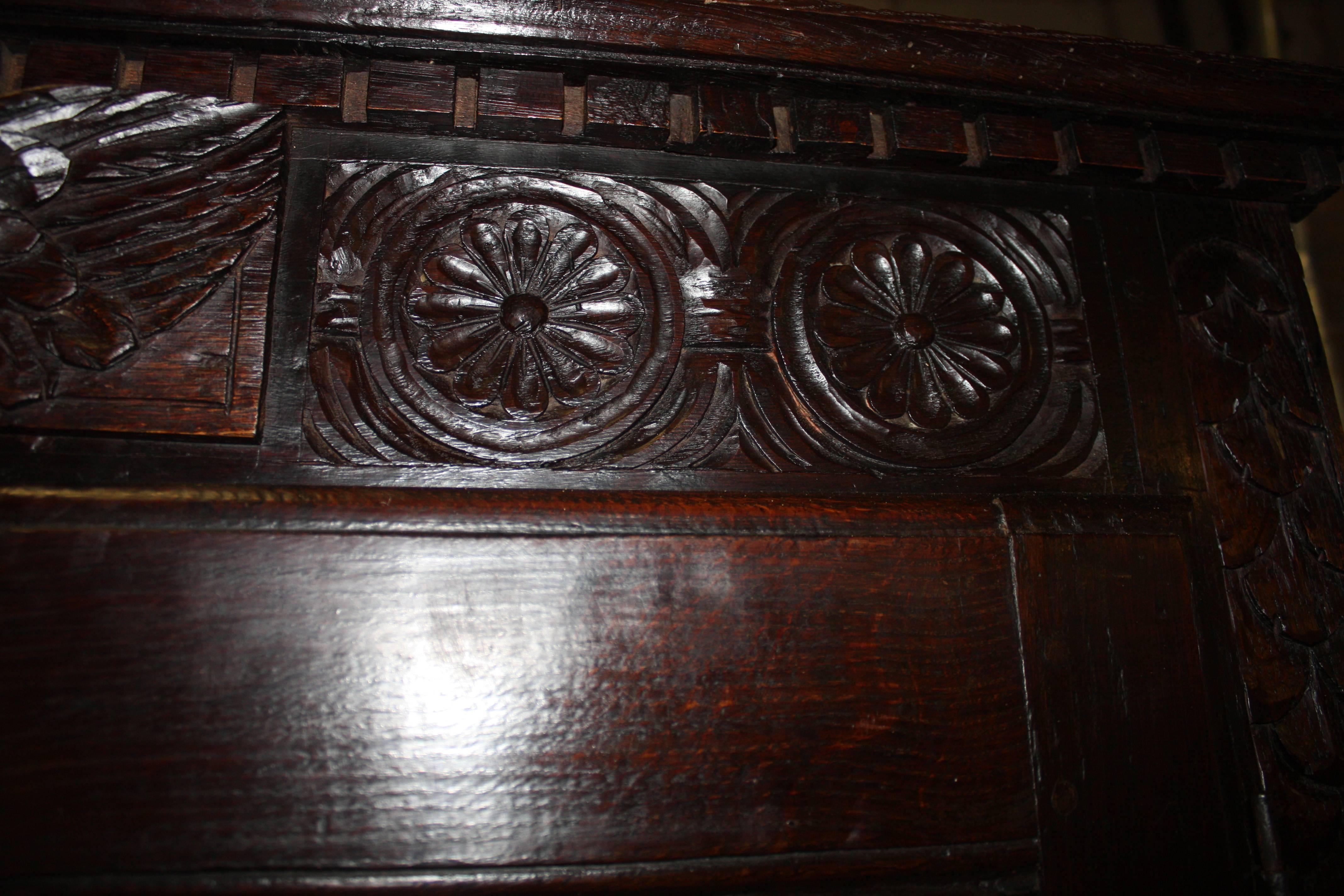 Hand-Carved Early 18th Century Italian Buffet