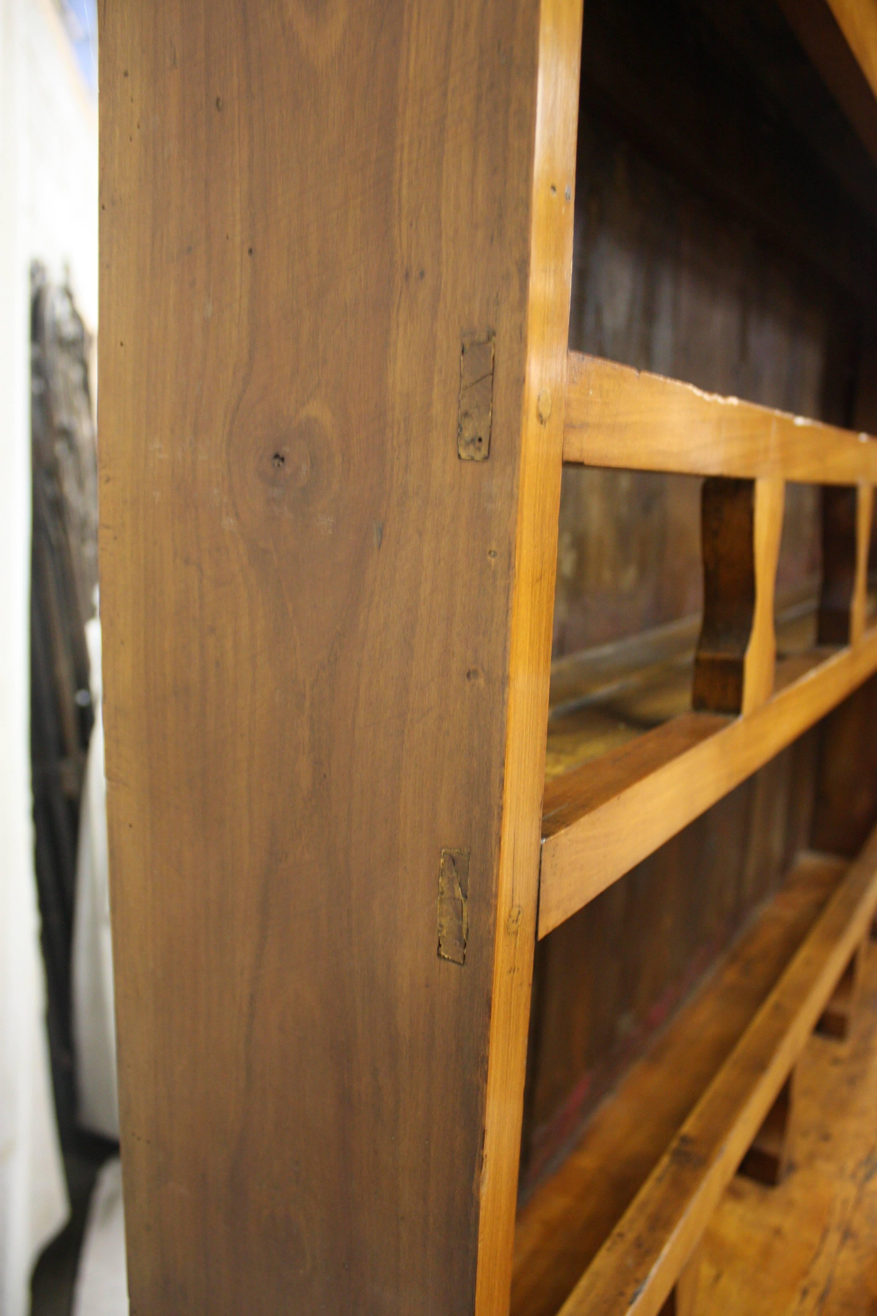 19th Century French Hutch 4