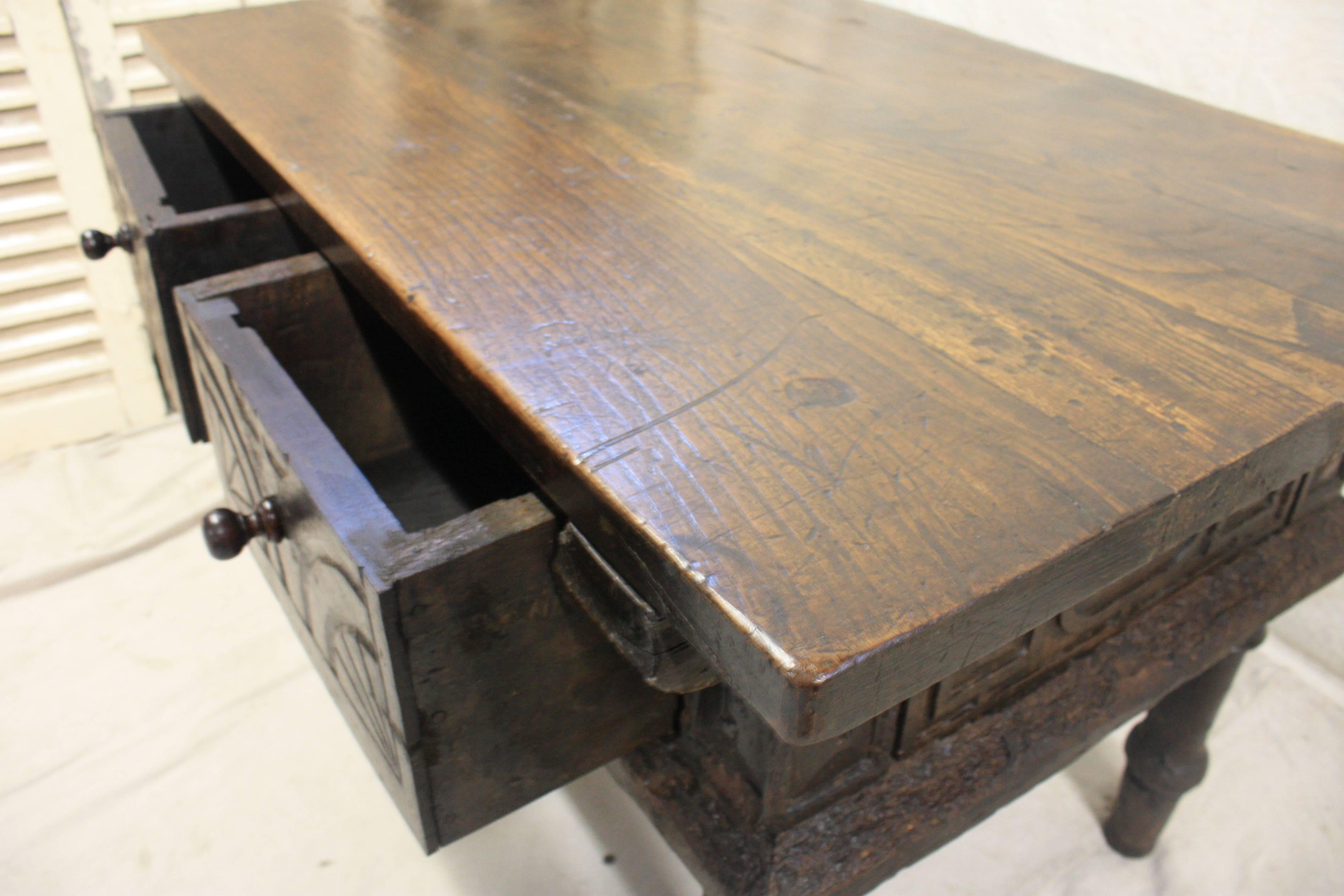 16th Century Rustic Table In Good Condition In Stockbridge, GA