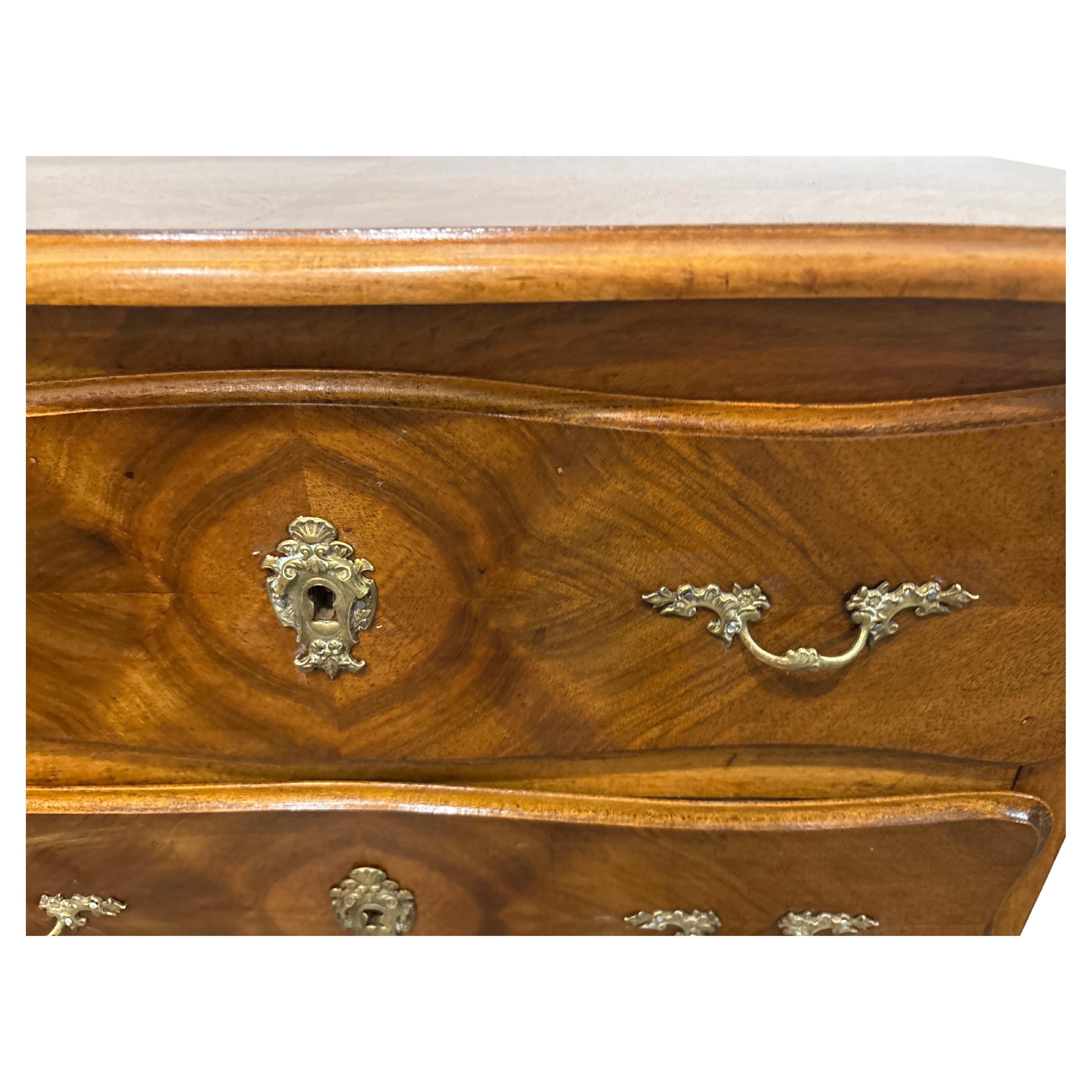 Francese Commode francese dei primi del Novecento in vendita