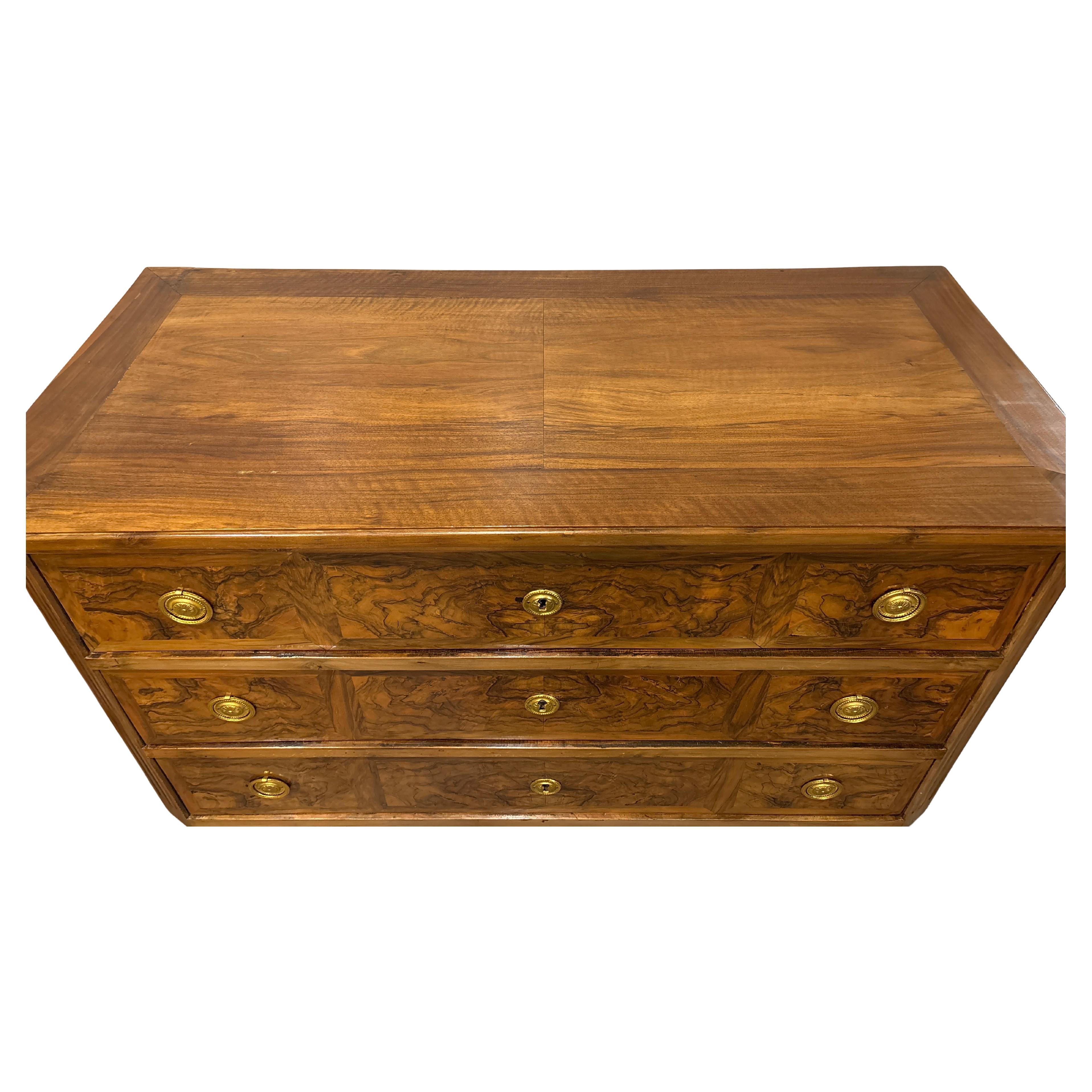 Cómoda francesa Luis XVI del siglo XVIII Francés en venta