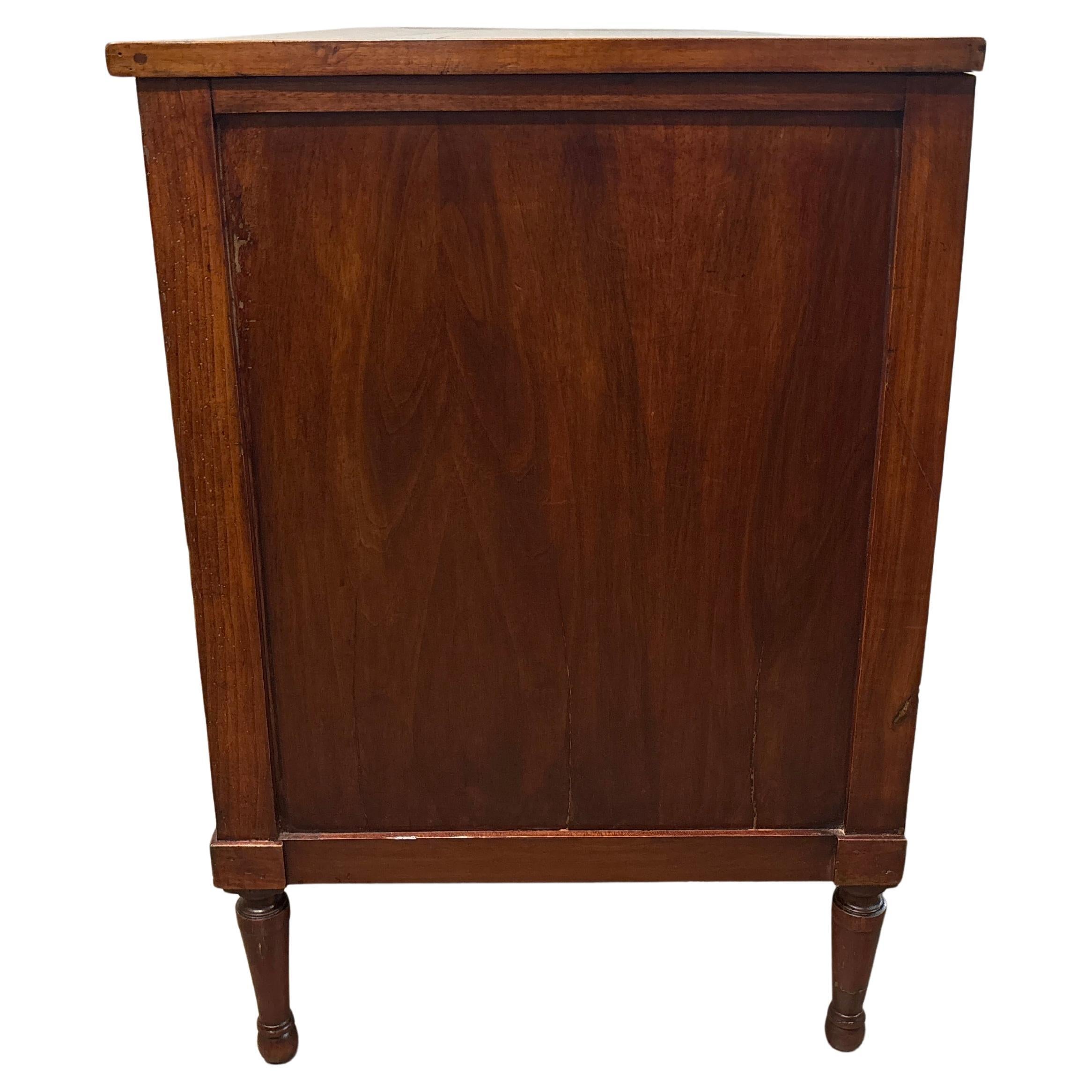 French 18th Century Commode For Sale 2