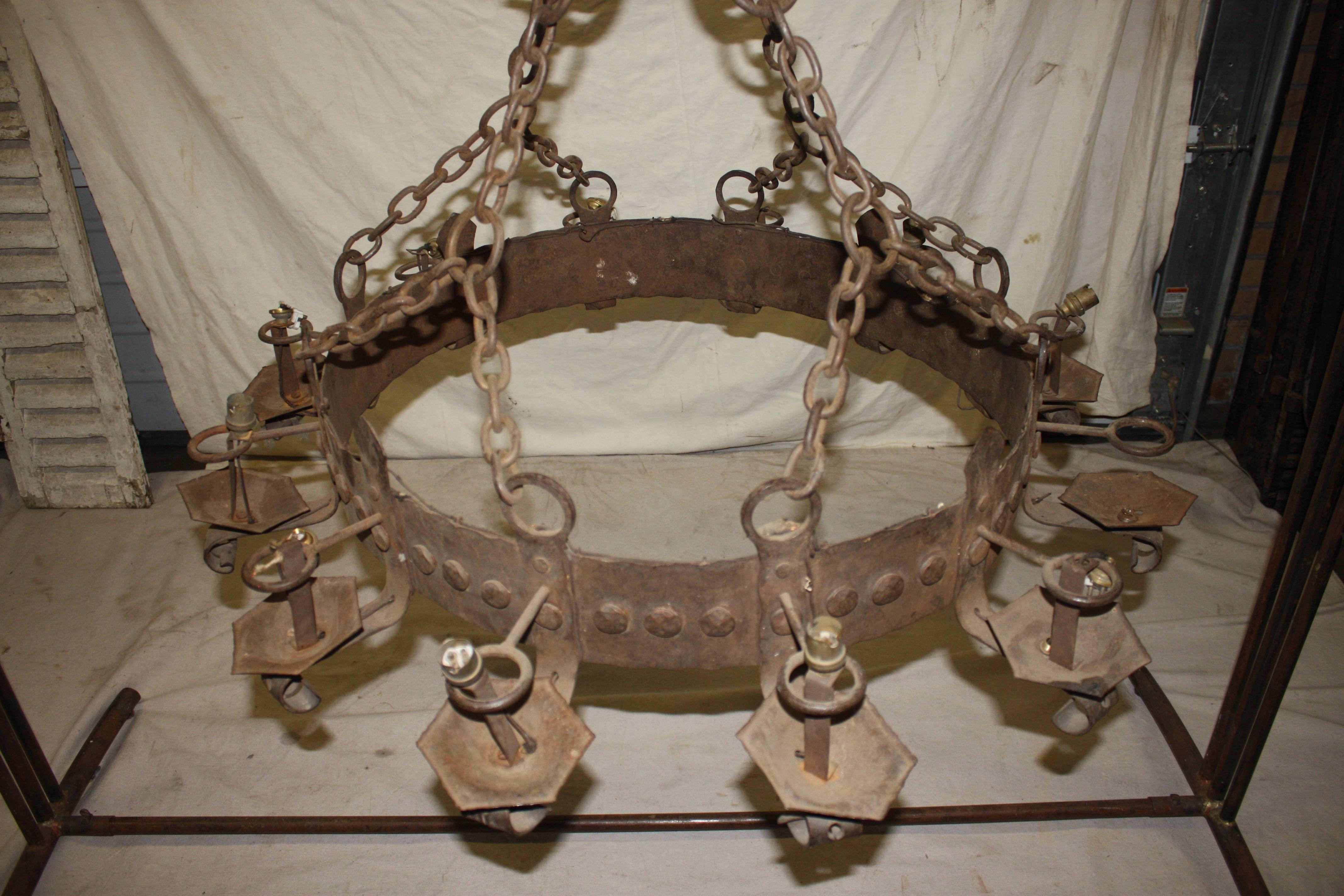 French 19th Century Iron Chandelier For Sale 1