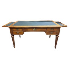 Bureau français du XIXe siècle