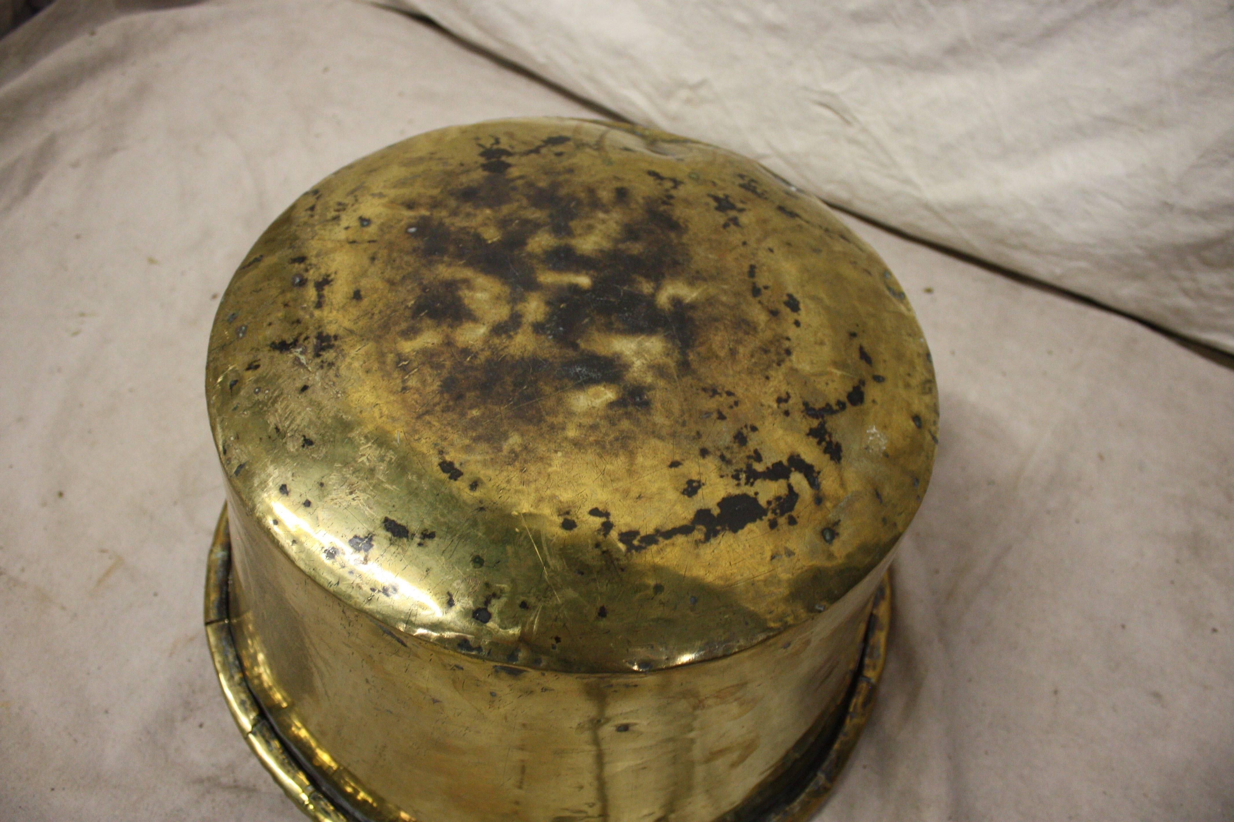 18th Century French Early 19th Century Large Cauldron in Brass For Sale
