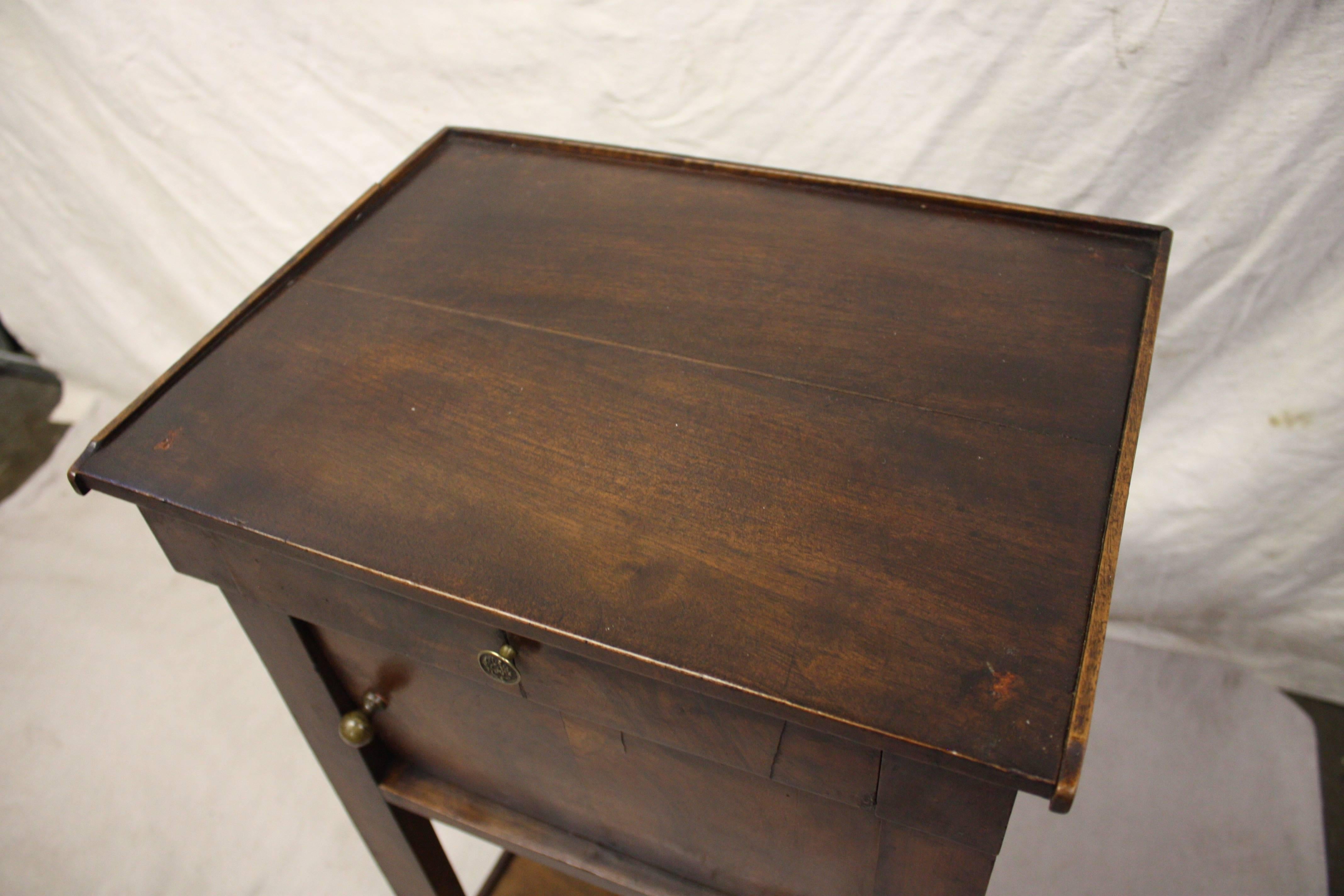 Restauration Late 18th Century Side Table