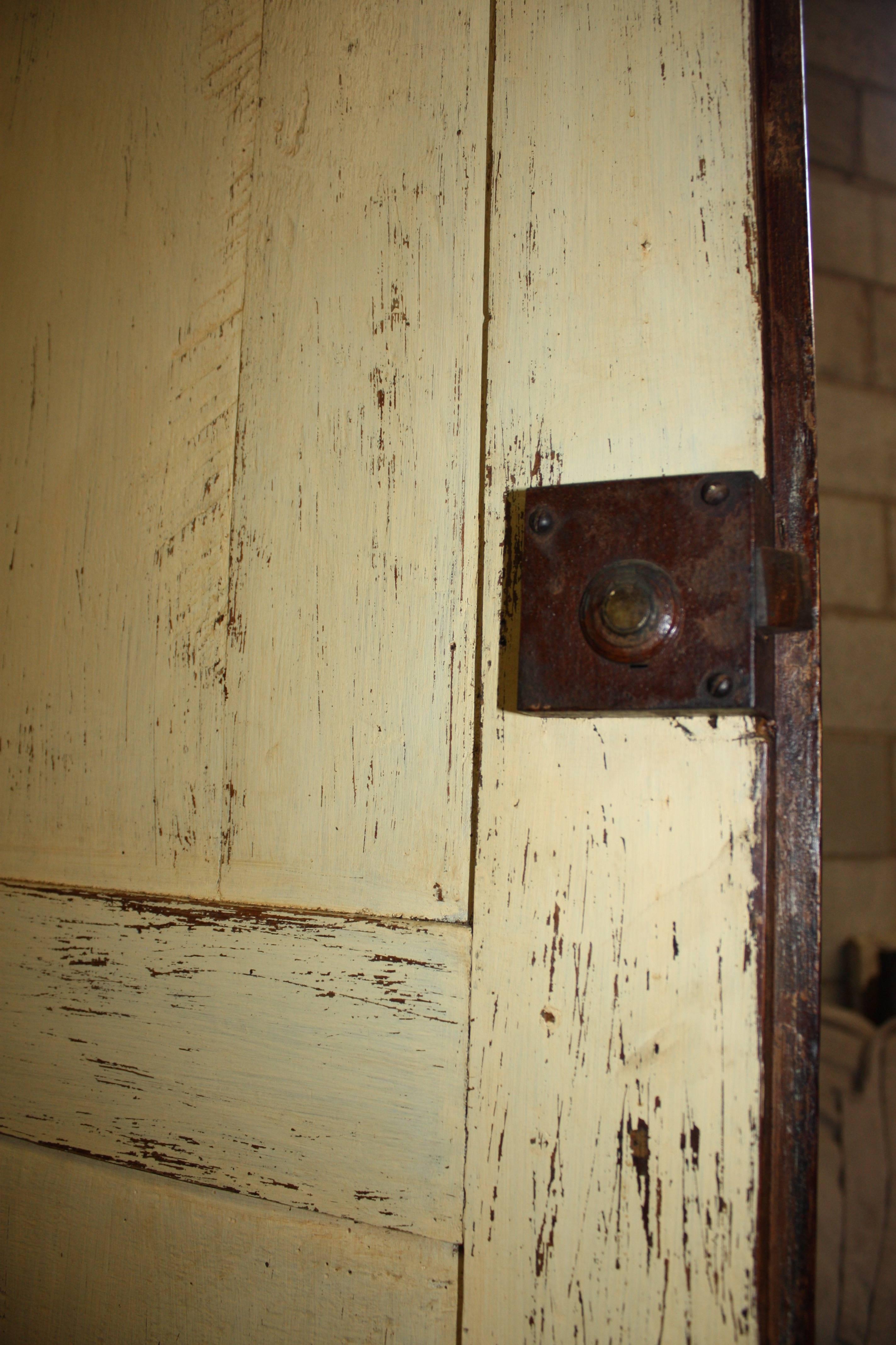 Walnut Gorgeous 18th Century French Cabinet 