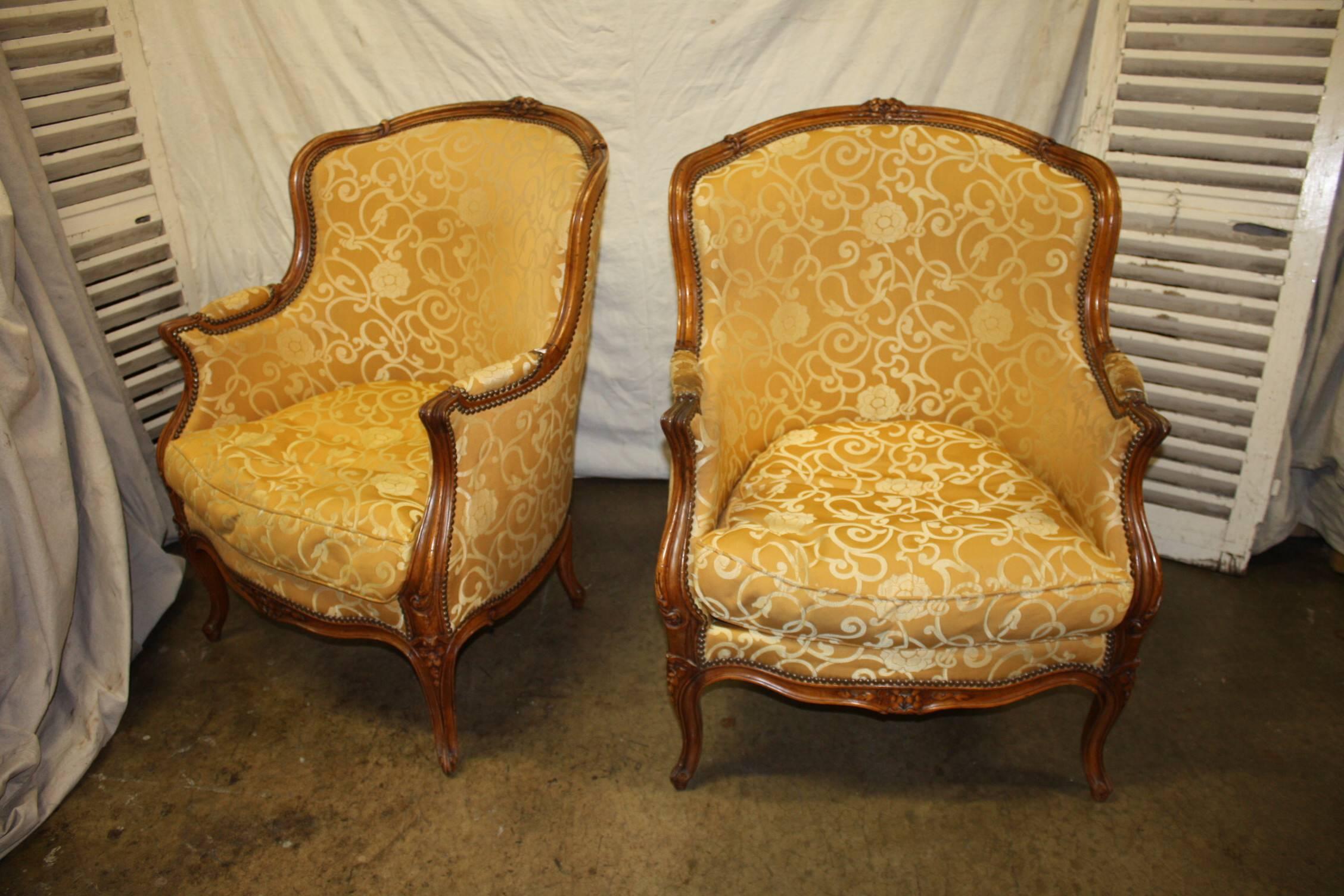 French 19th Century Pair of Bergeres