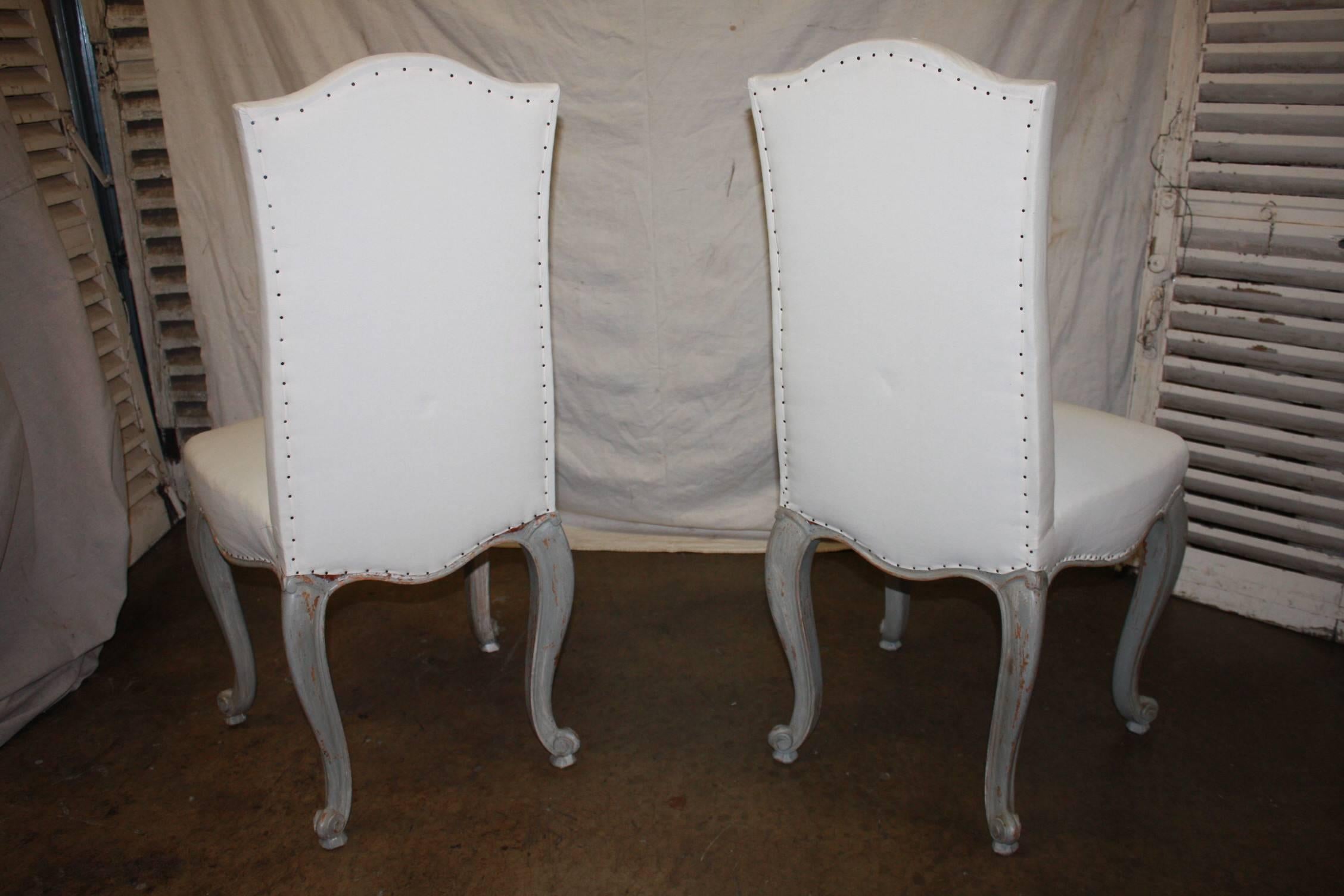 Elegant Set of Six French Dining Chairs In Good Condition In Stockbridge, GA