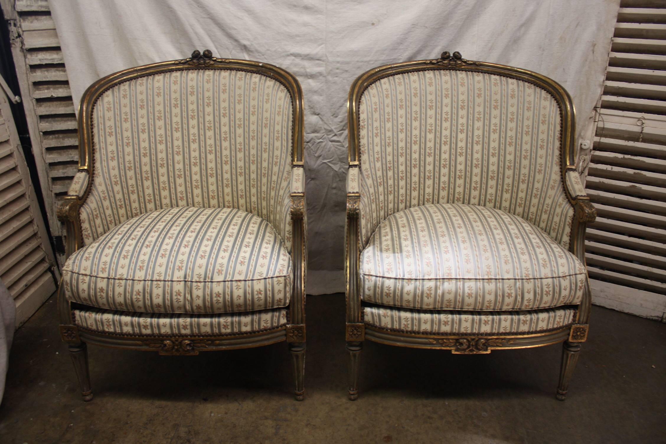 Beautiful mid-19th century French pair of bergere chairs 
