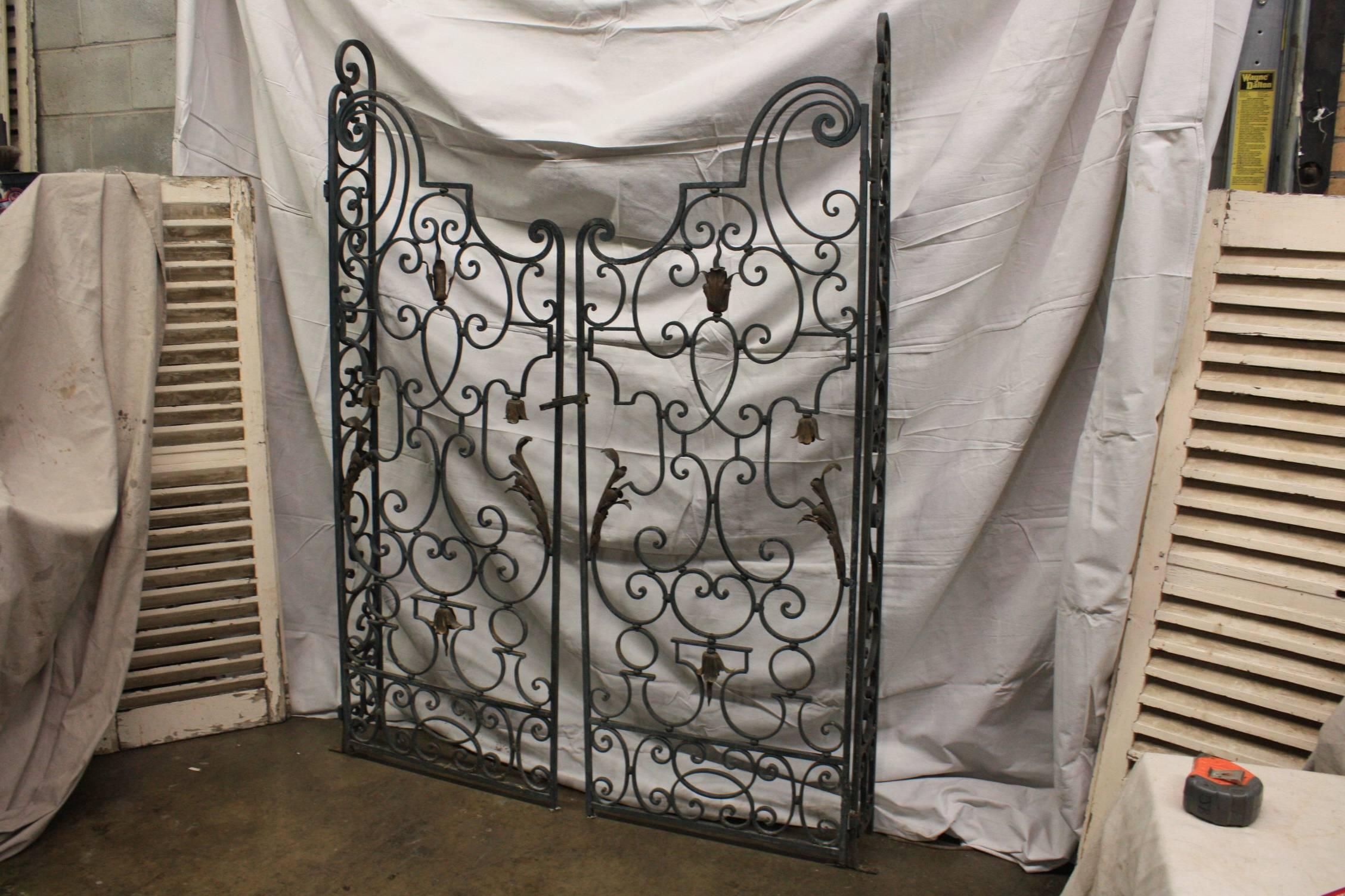Pair of 19th century French iron gate. They can be used as inside or outside gate.