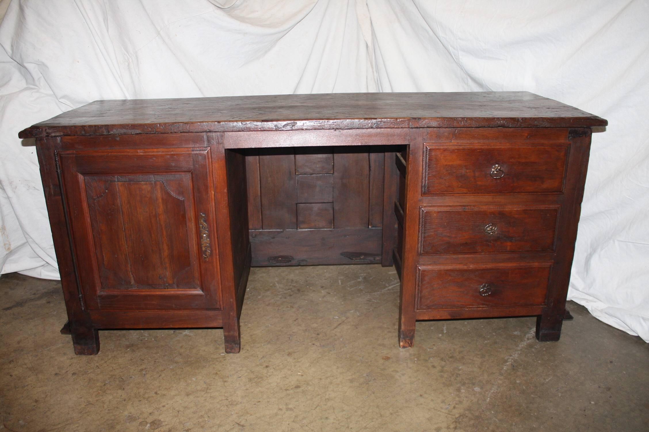 Louis XIV Magnificent 18th Century French Desk