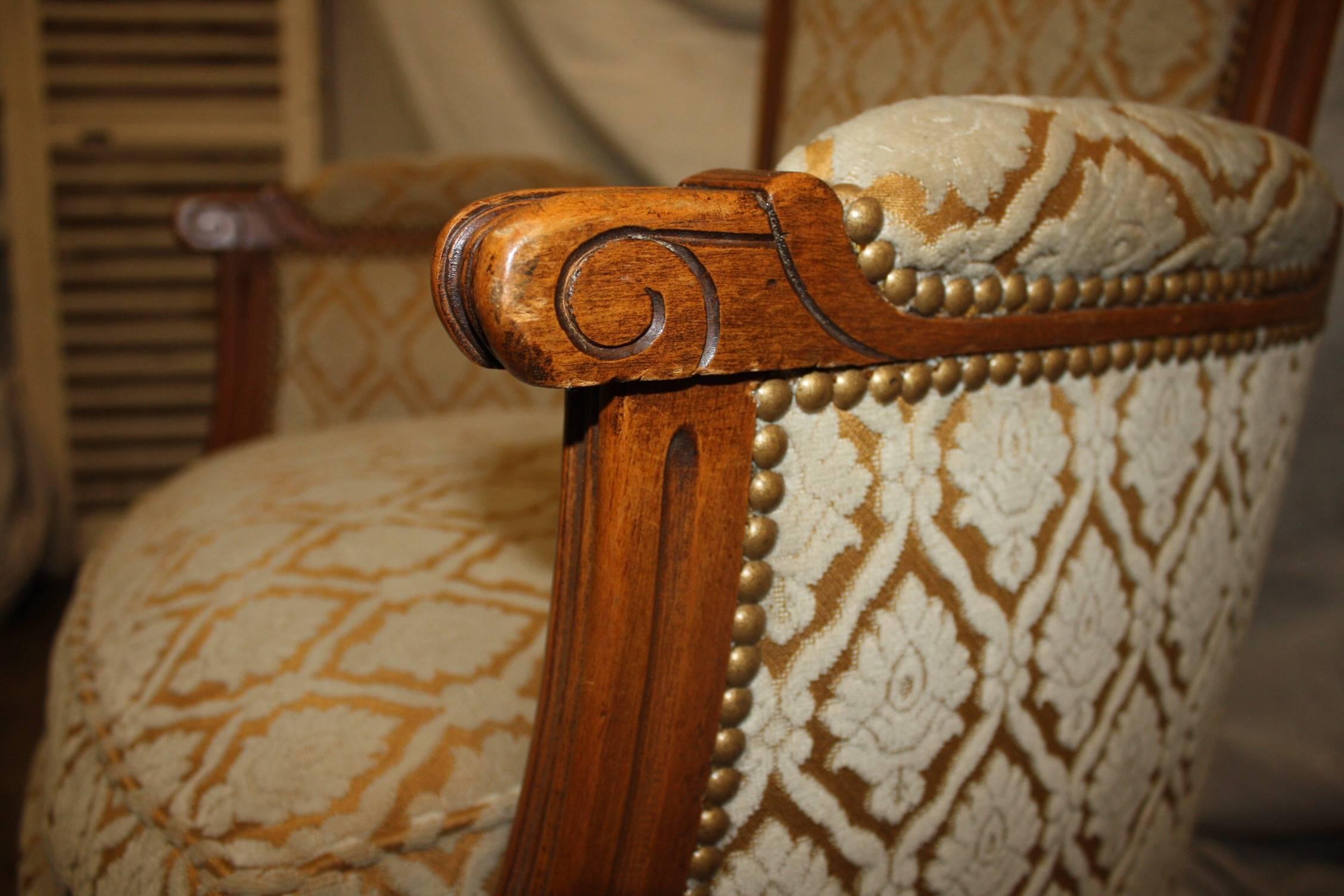 Charming 19th Century French Bergere Chair In Good Condition In Stockbridge, GA