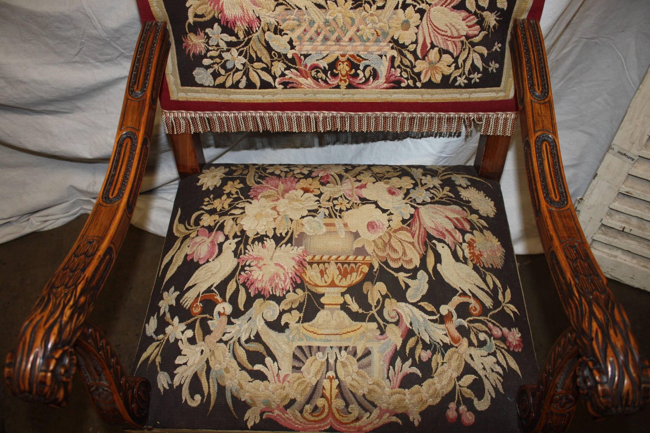 Prächtiger französischer Sessel aus dem 19. Jahrhundert im Angebot 3