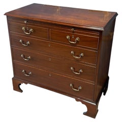 18th century chest of drawers in splendid condition