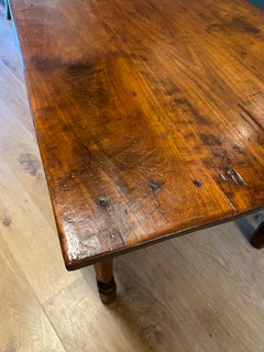 Table de ferme coloniale ancienne provenant des Indes orientales néerlandaises