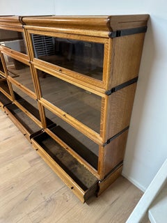 Large Original Globe Wernicke Bookcase in a very good condition