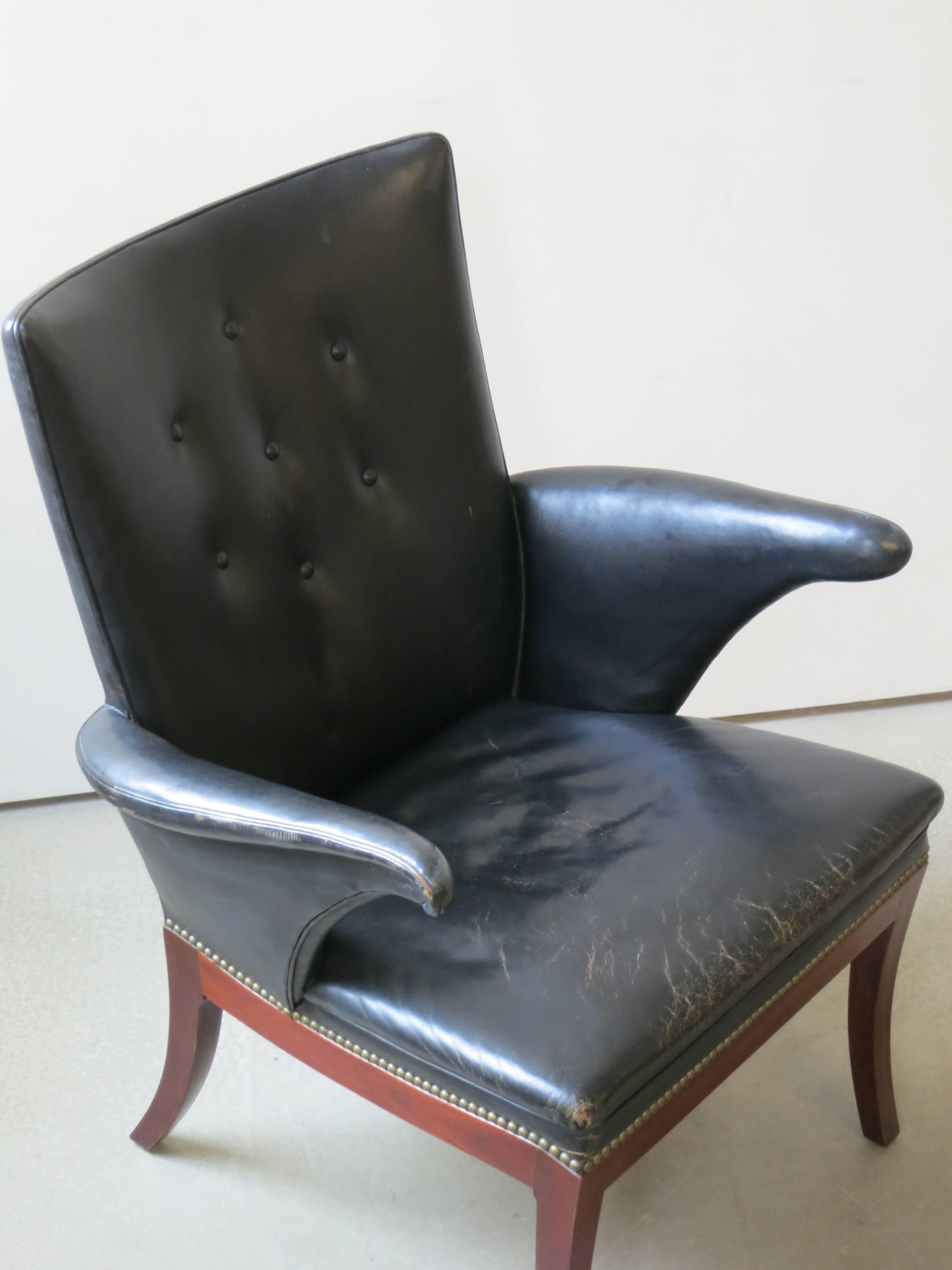 Scandinavian Modern 1930s Armchair in Original Black Leather by Frits Henningsen For Sale